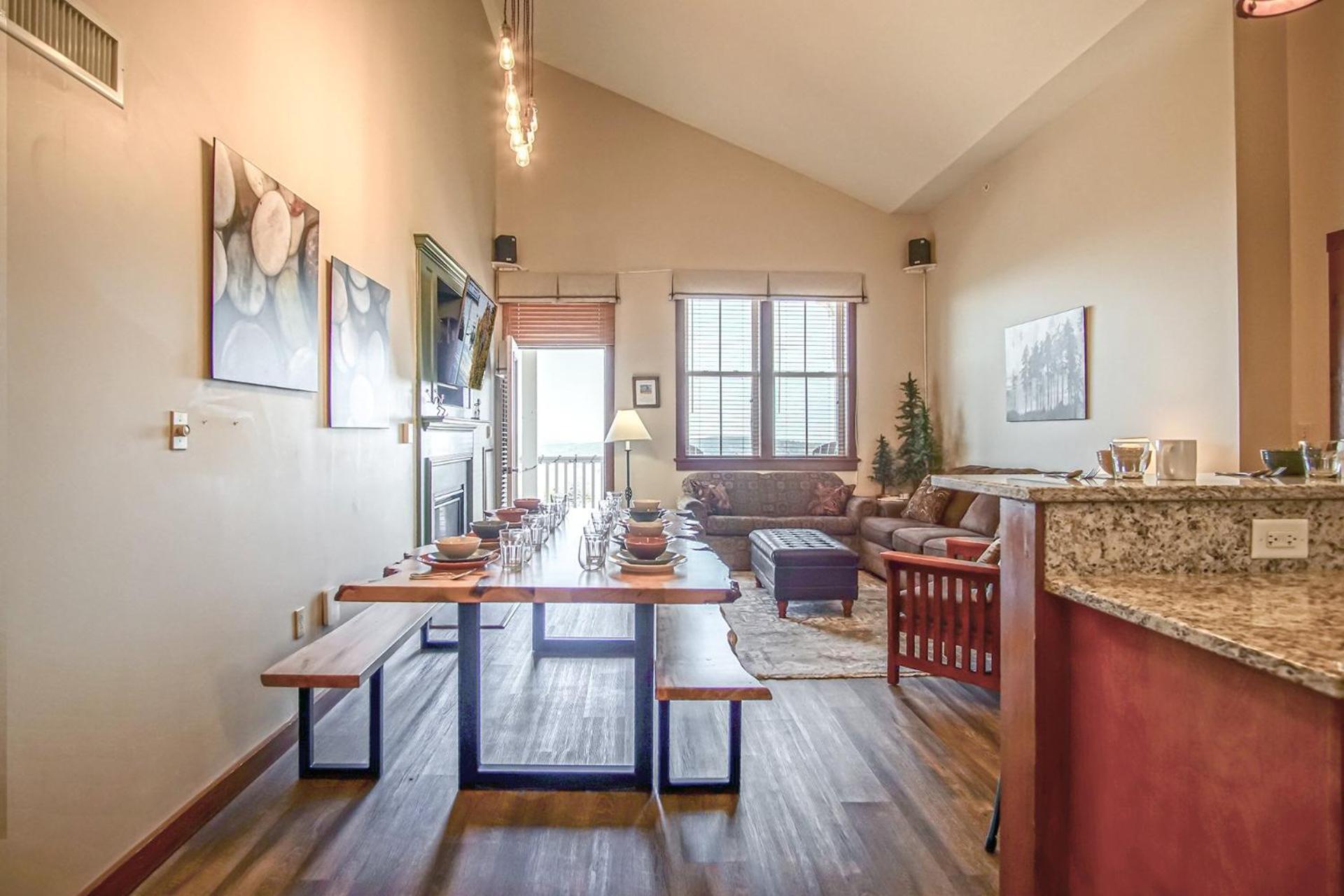 Allegheny Springs 440: Slope Side, Views Of The Slope 2 Bedroom Plus Den 2 Bath