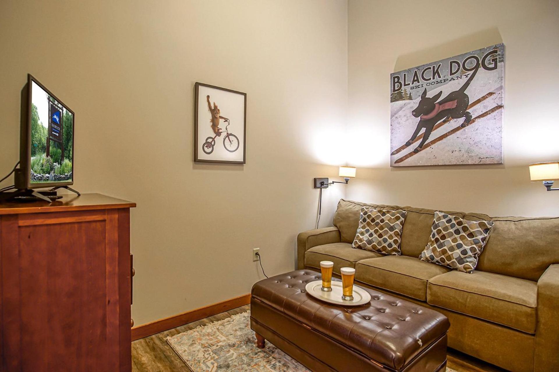 Allegheny Springs 440: Slope Side, Views Of The Slope 2 Bedroom Plus Den 2 Bath