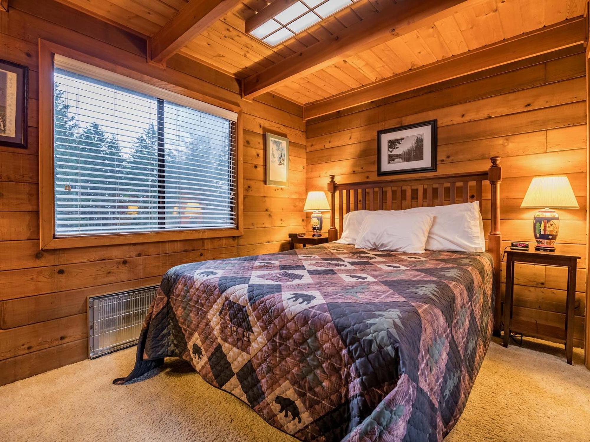 Powder Monkey #3: 3 Bedrooms, 2 Full Baths: Slope Side