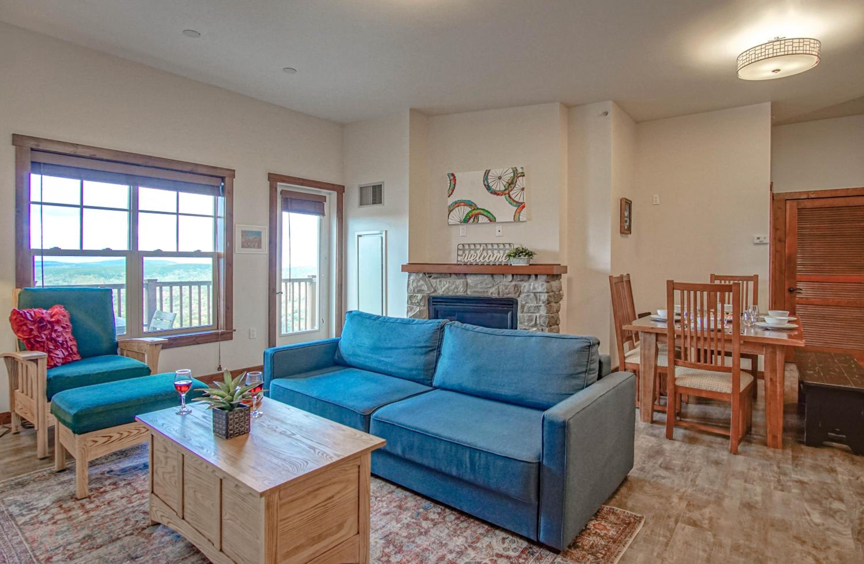 Soaring Eagle #403: 2 Bedrooms, 2 Full Baths