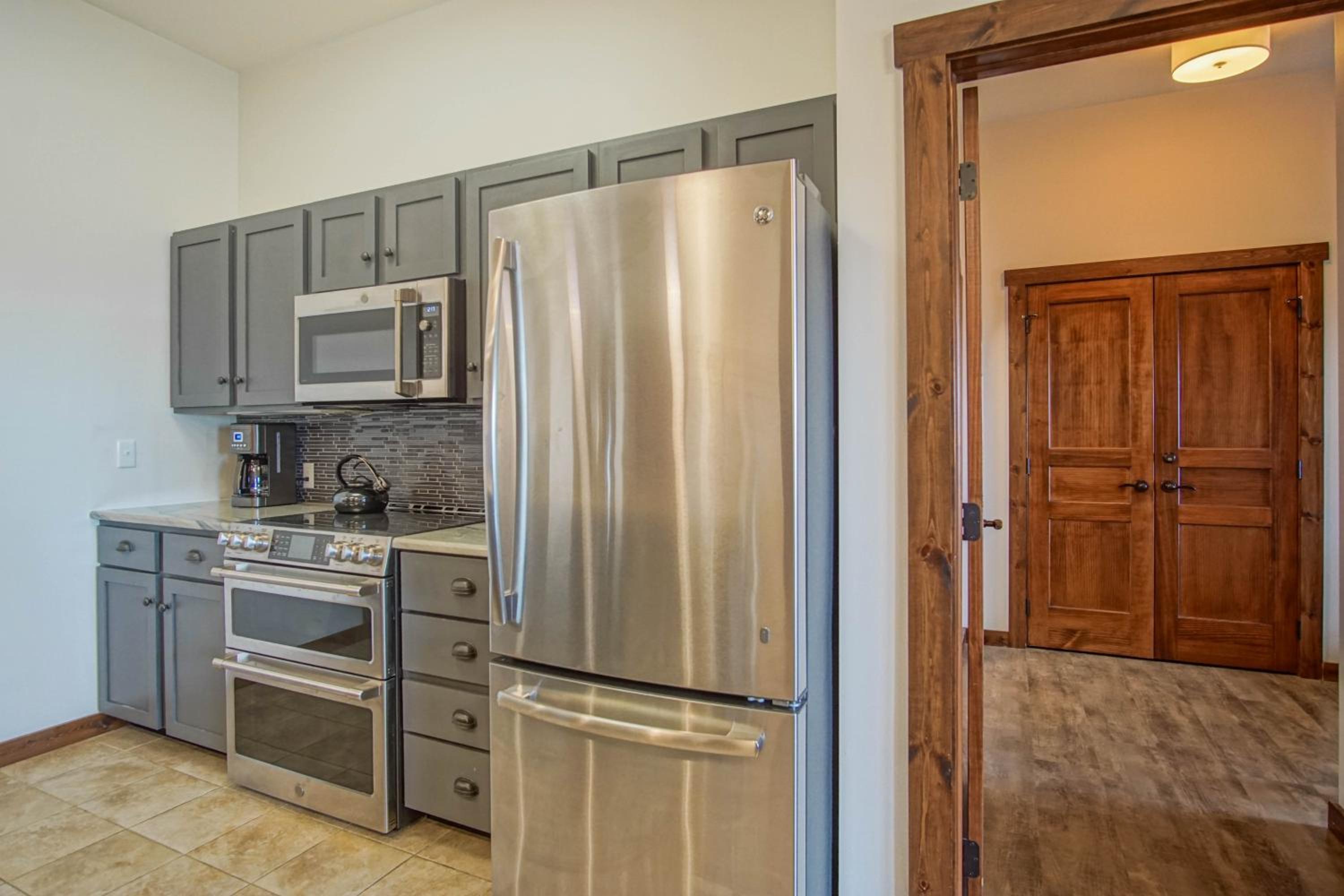 Soaring Eagle #403: 2 Bedrooms, 2 Full Baths