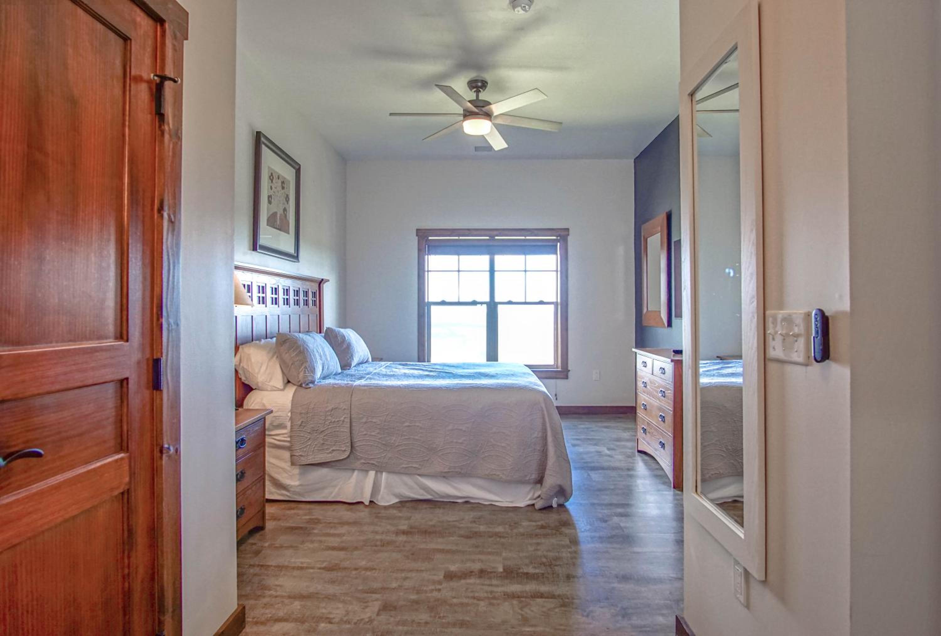Soaring Eagle #403: 2 Bedrooms, 2 Full Baths