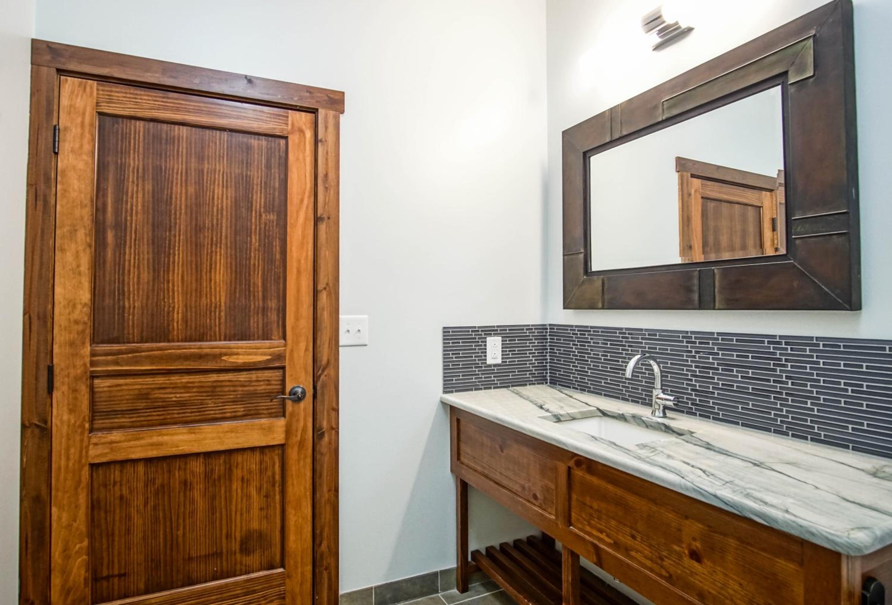 Soaring Eagle #403: 2 Bedrooms, 2 Full Baths