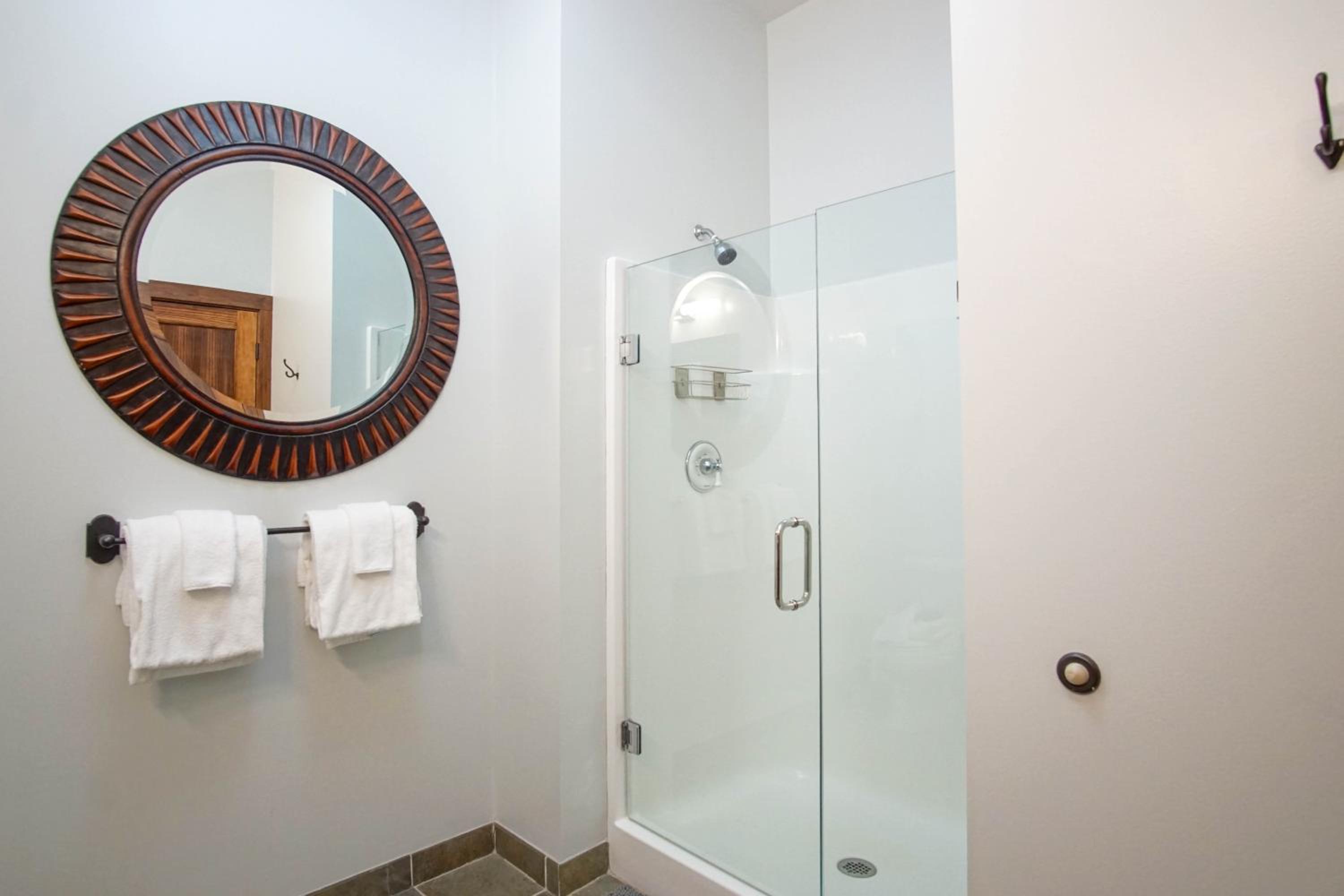 Soaring Eagle #403: 2 Bedrooms, 2 Full Baths