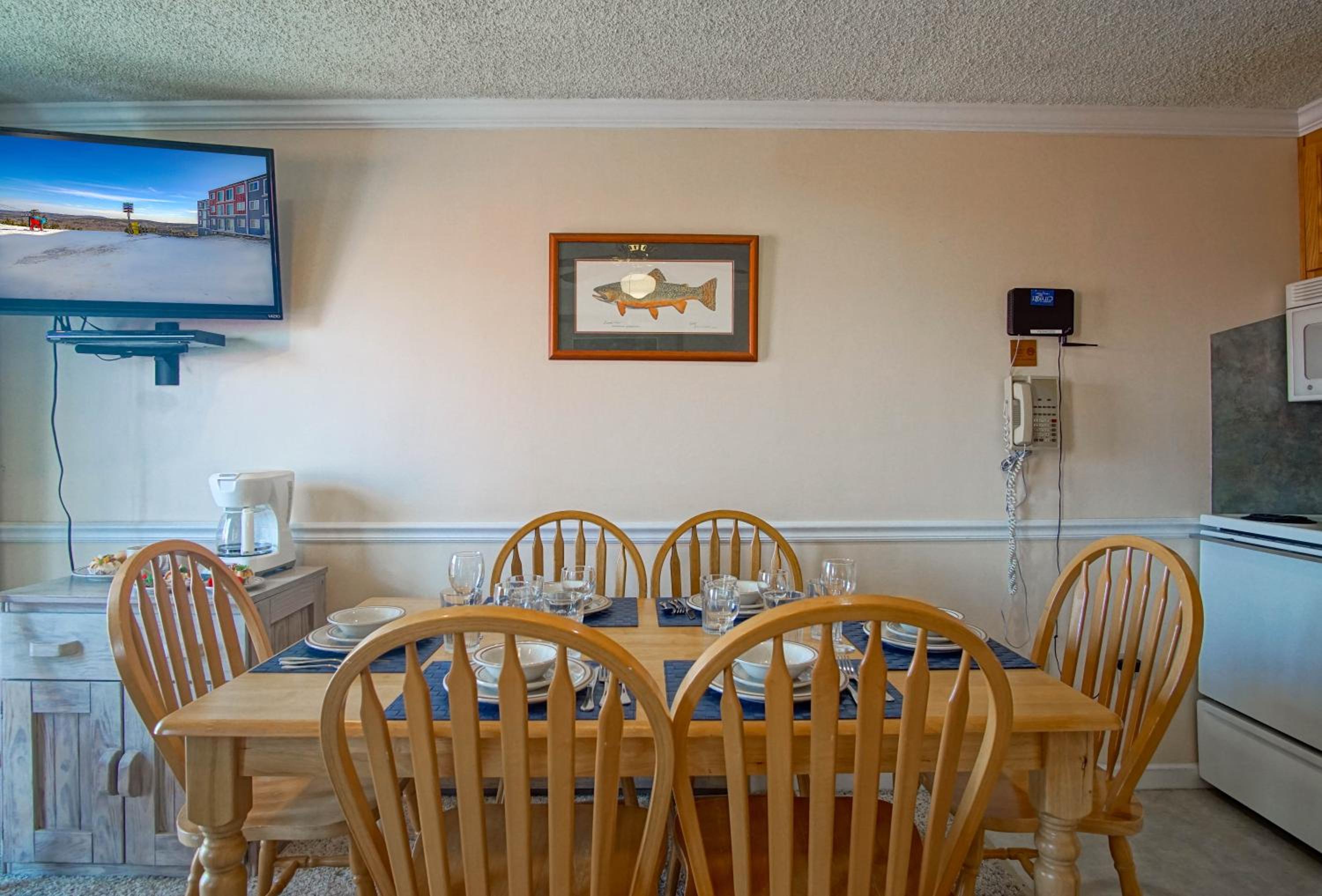 Mountain Lodge 233 2 Br Condo With Access to Ball Hooter Lift