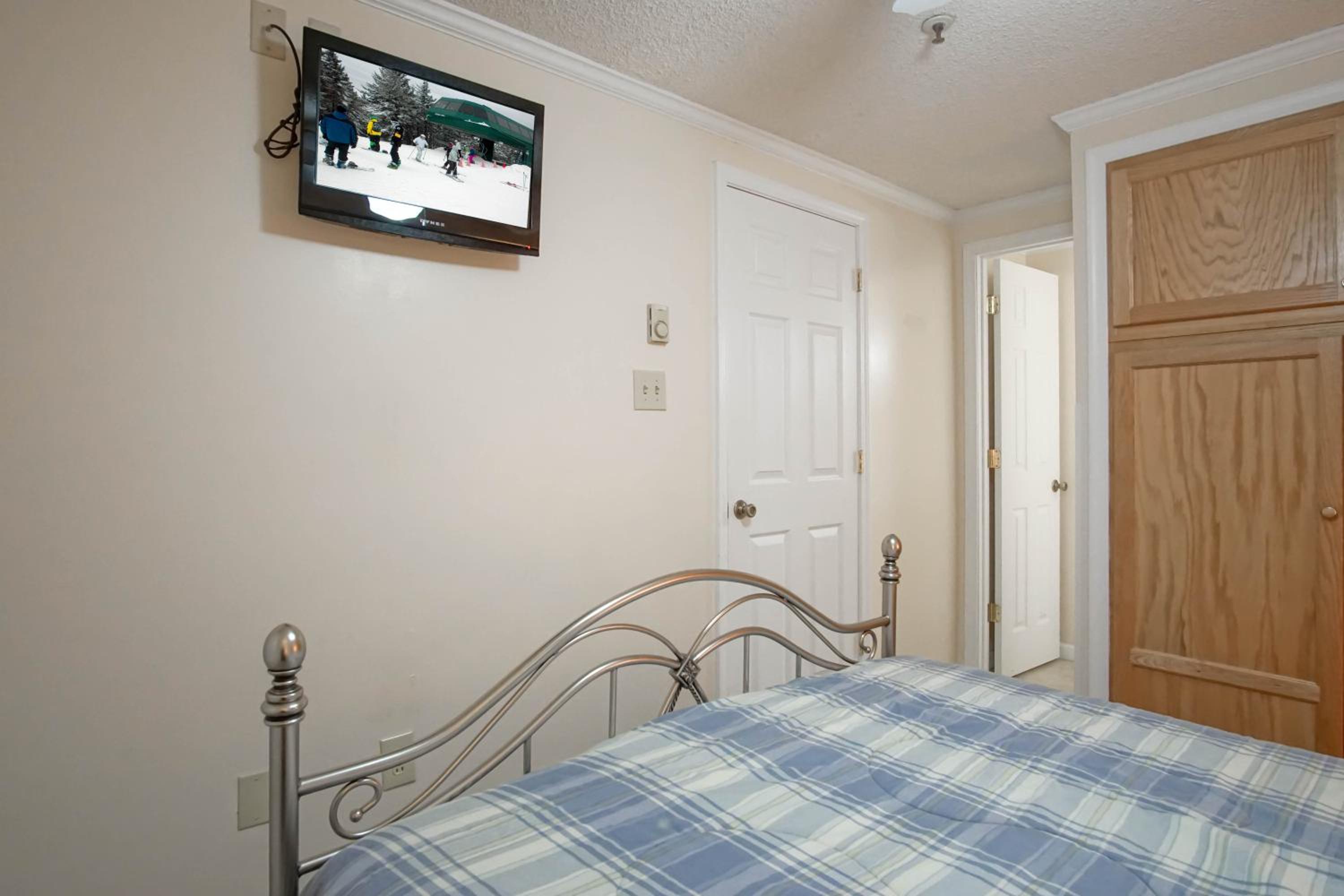 Mountain Lodge 233 2 Br Condo With Access to Ball Hooter Lift