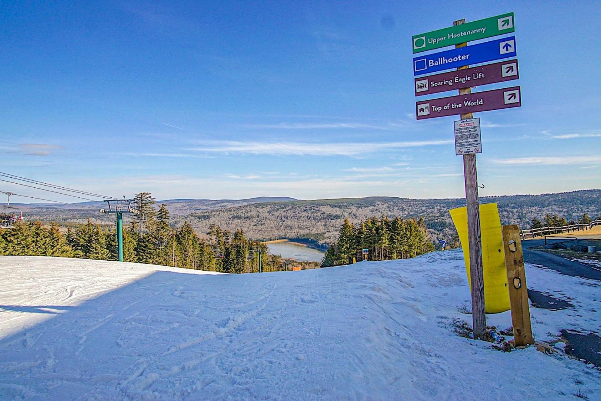 Mountain Lodge 233 2 Br Condo With Access to Ball Hooter Lift
