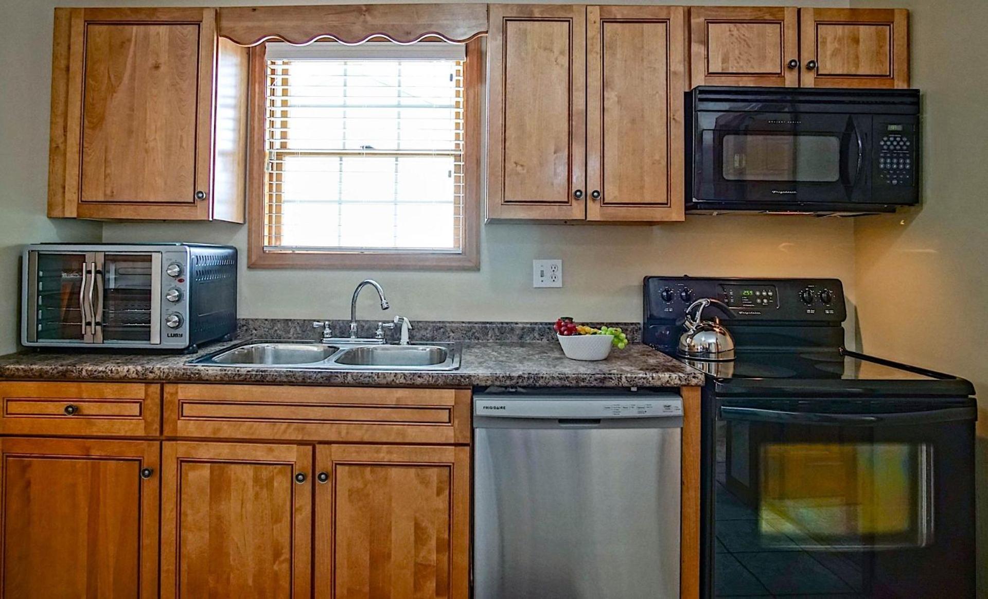 Creekside E17, Frisco Kid Retreat Jacuzzi Sleeps 11