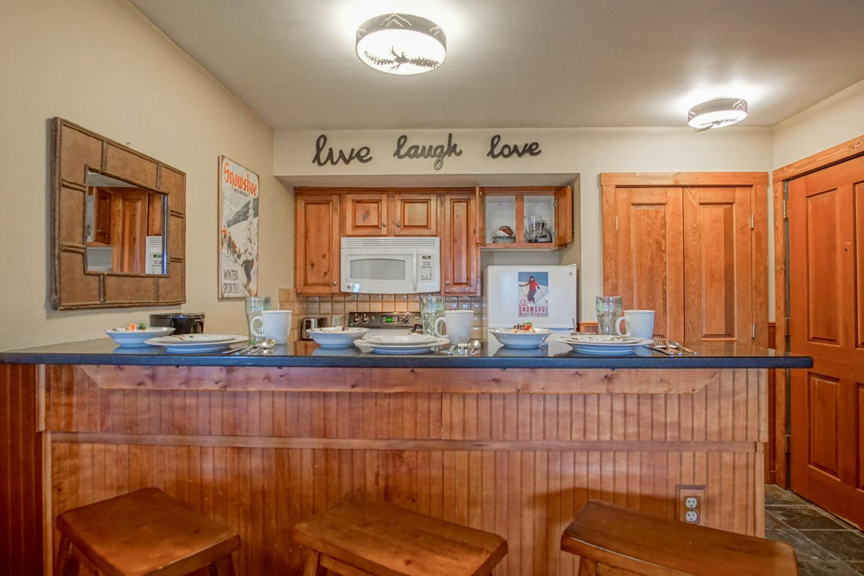 Highland House #102-104: 2Br: 2 Bath