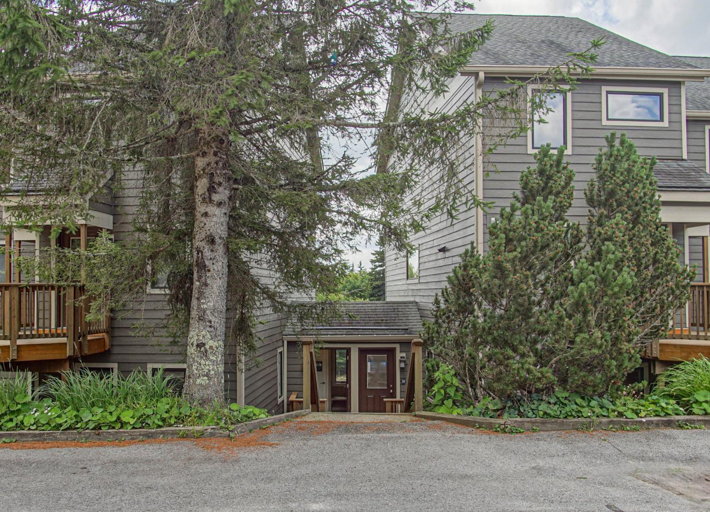 Powderidge 44: 1Br: 1 Bath Flat
