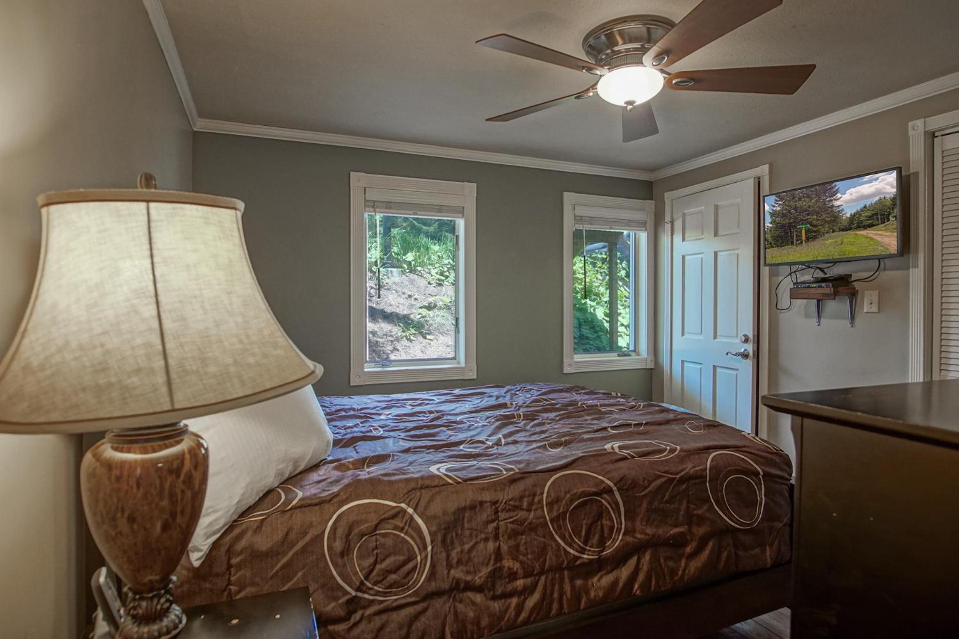 Powderidge 44: 1Br: 1 Bath Flat