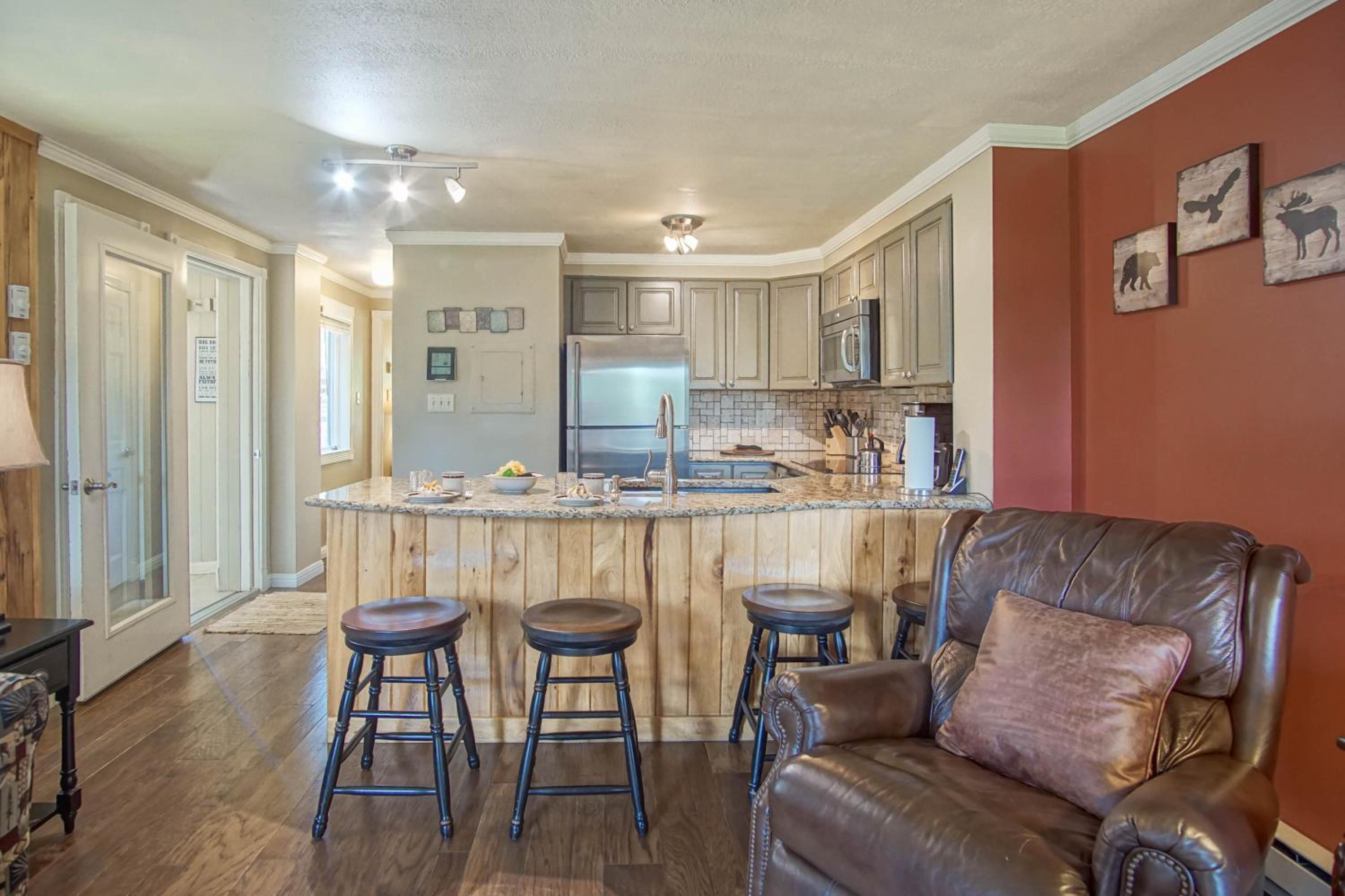 Powderidge 44: 1Br: 1 Bath Flat