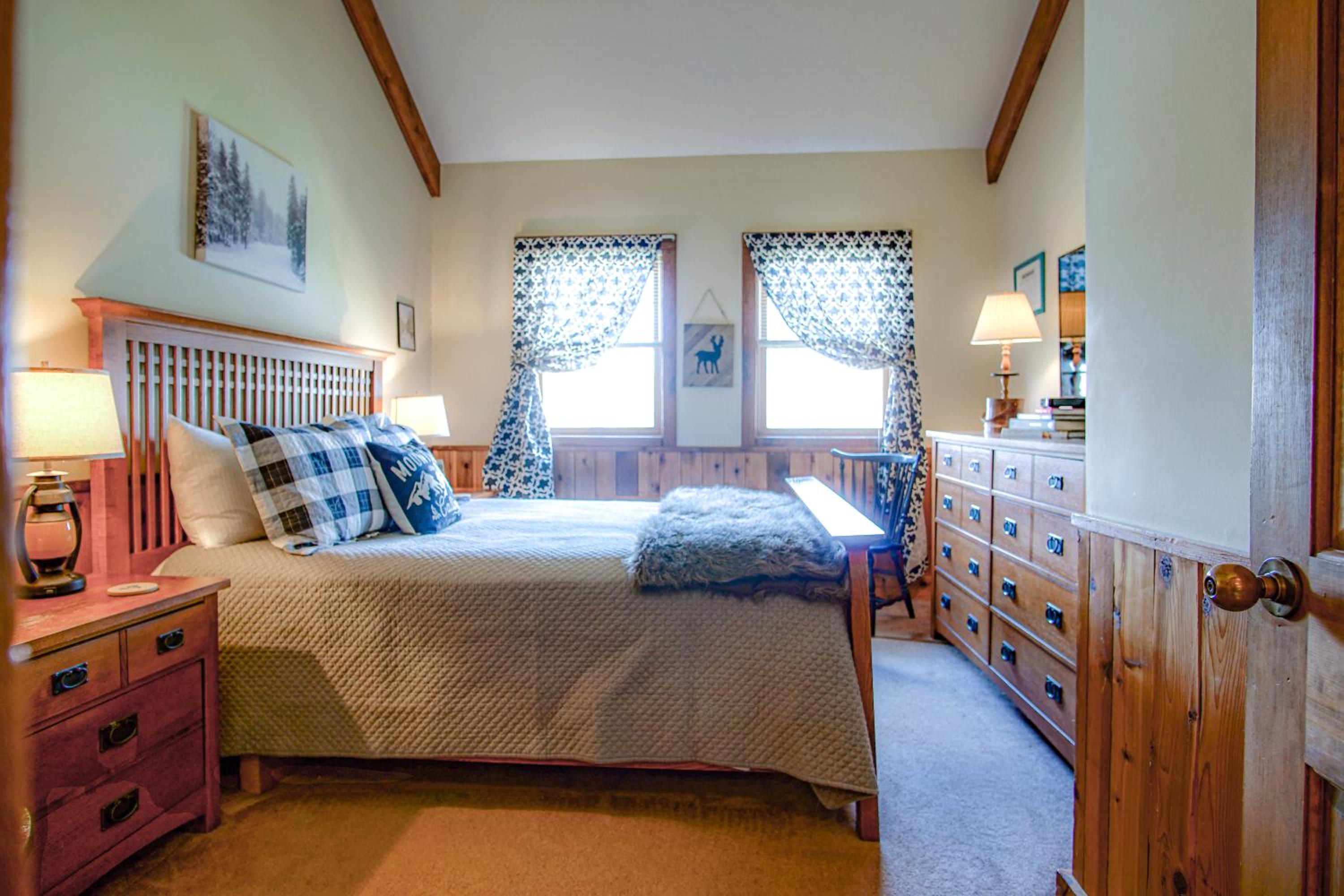Whistlepunk 44 - 1 Bedroom with loft, Slopeside Complex