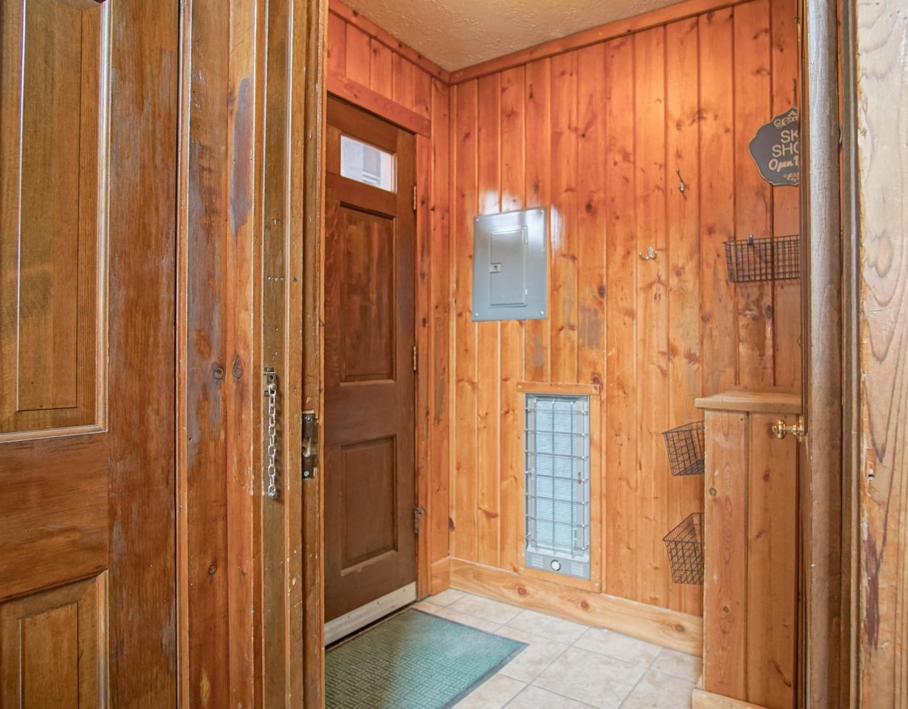 Whistlepunk 44 - 1 Bedroom with loft, Slopeside Complex