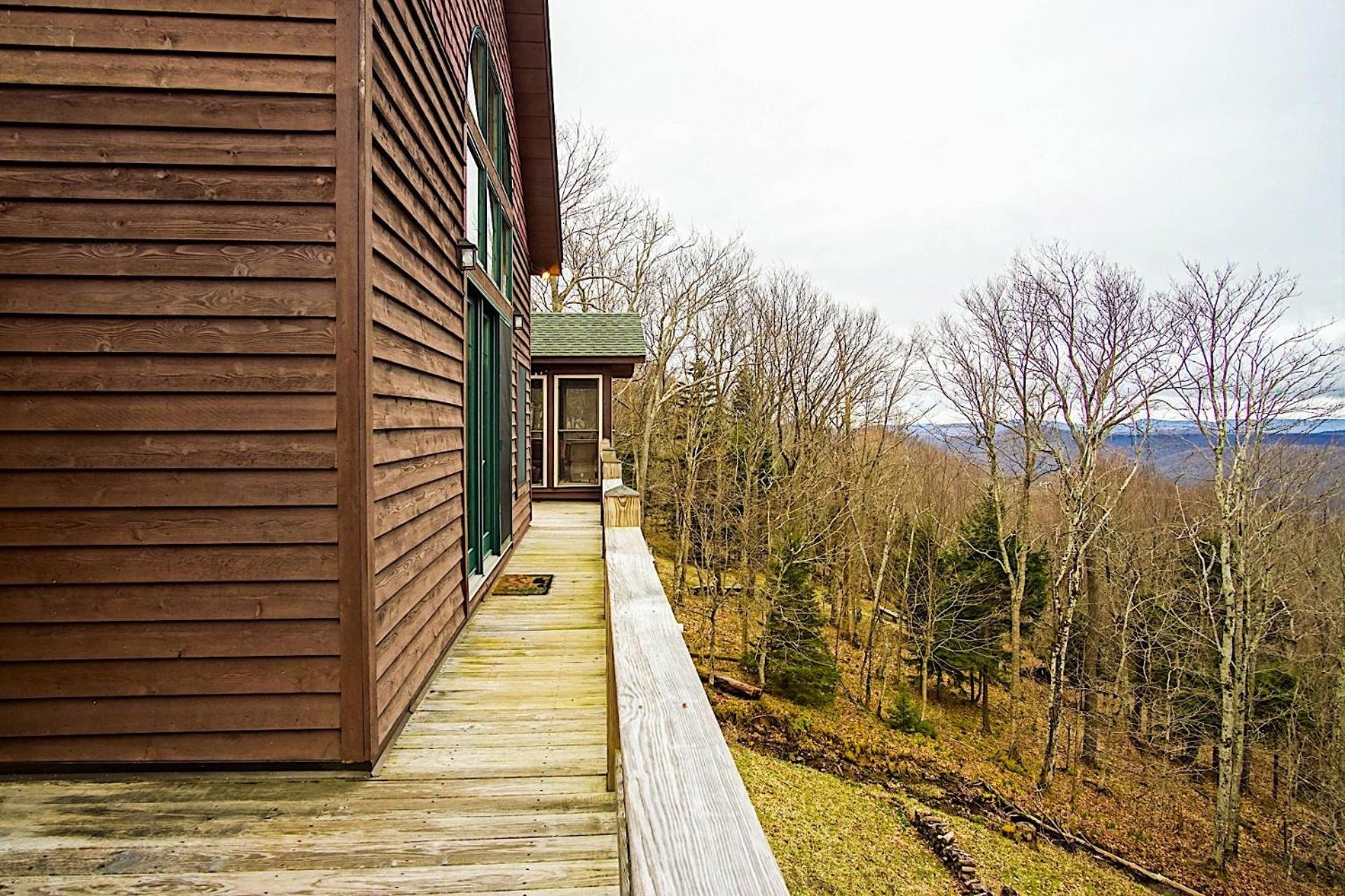 Top property on Snowshoe Mountain North Westridge 32 is as magnificent as its western views!