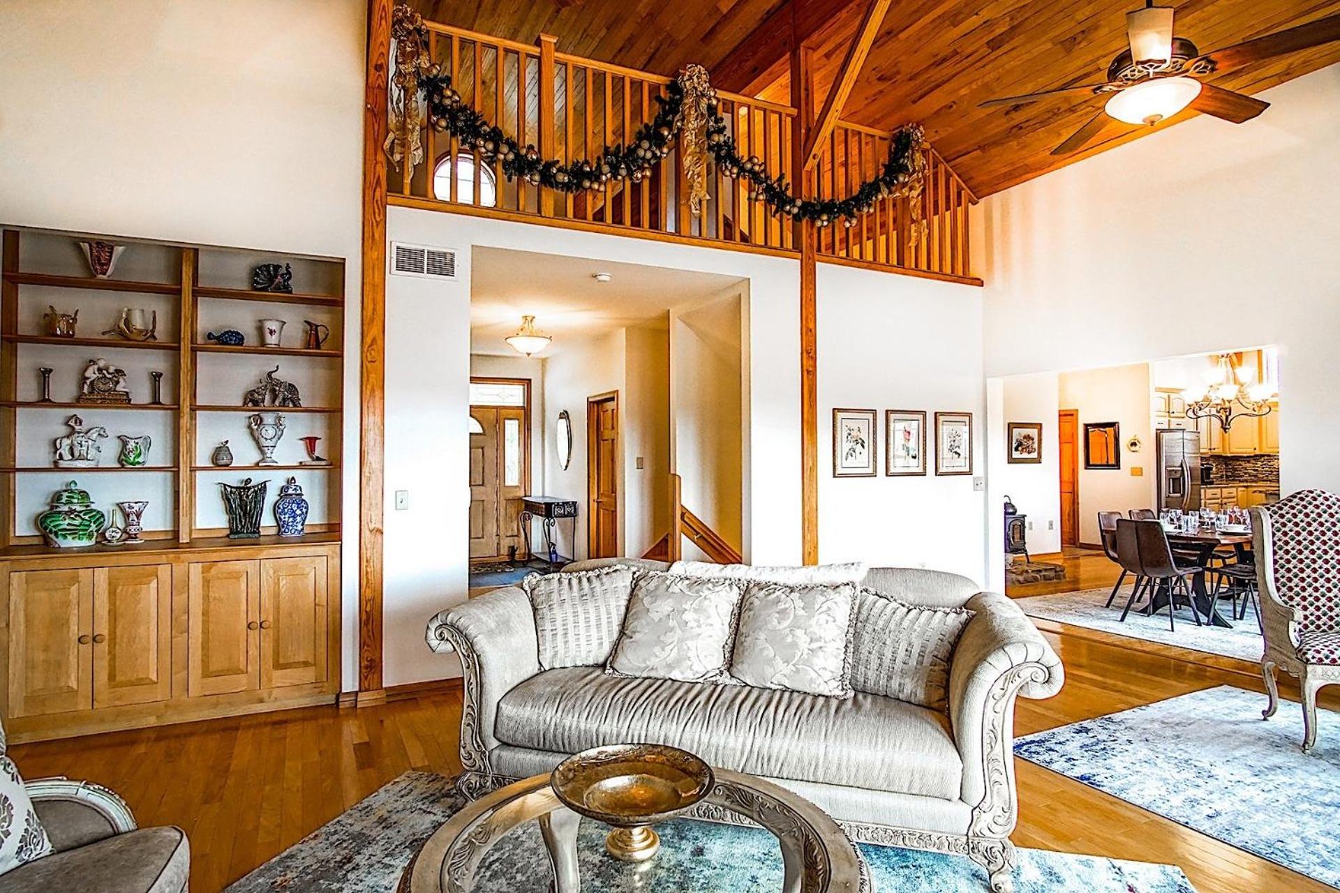 Top property on Snowshoe Mountain North Westridge 32 is as magnificent as its western views!