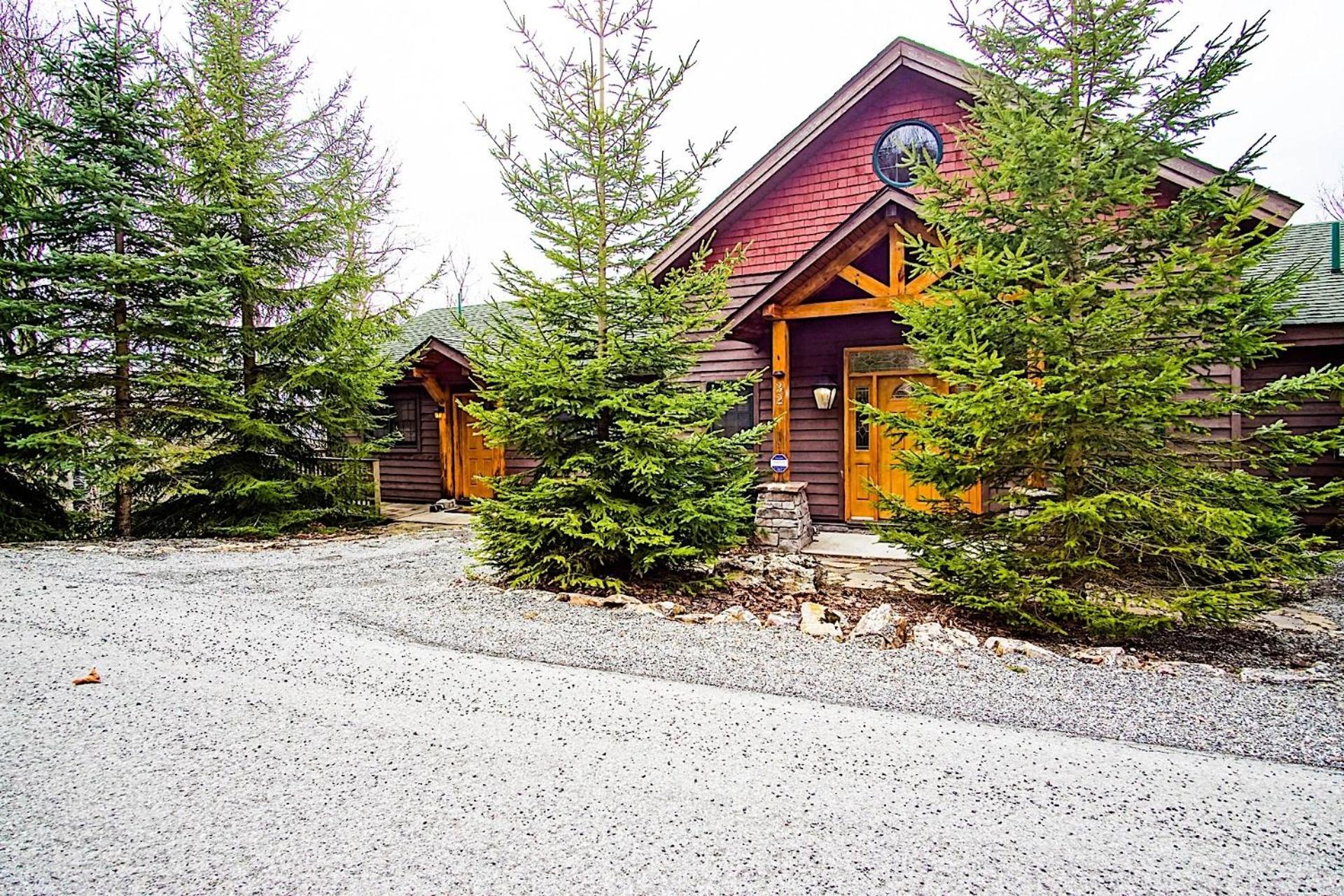 Top property on Snowshoe Mountain North Westridge 32 is as magnificent as its western views!