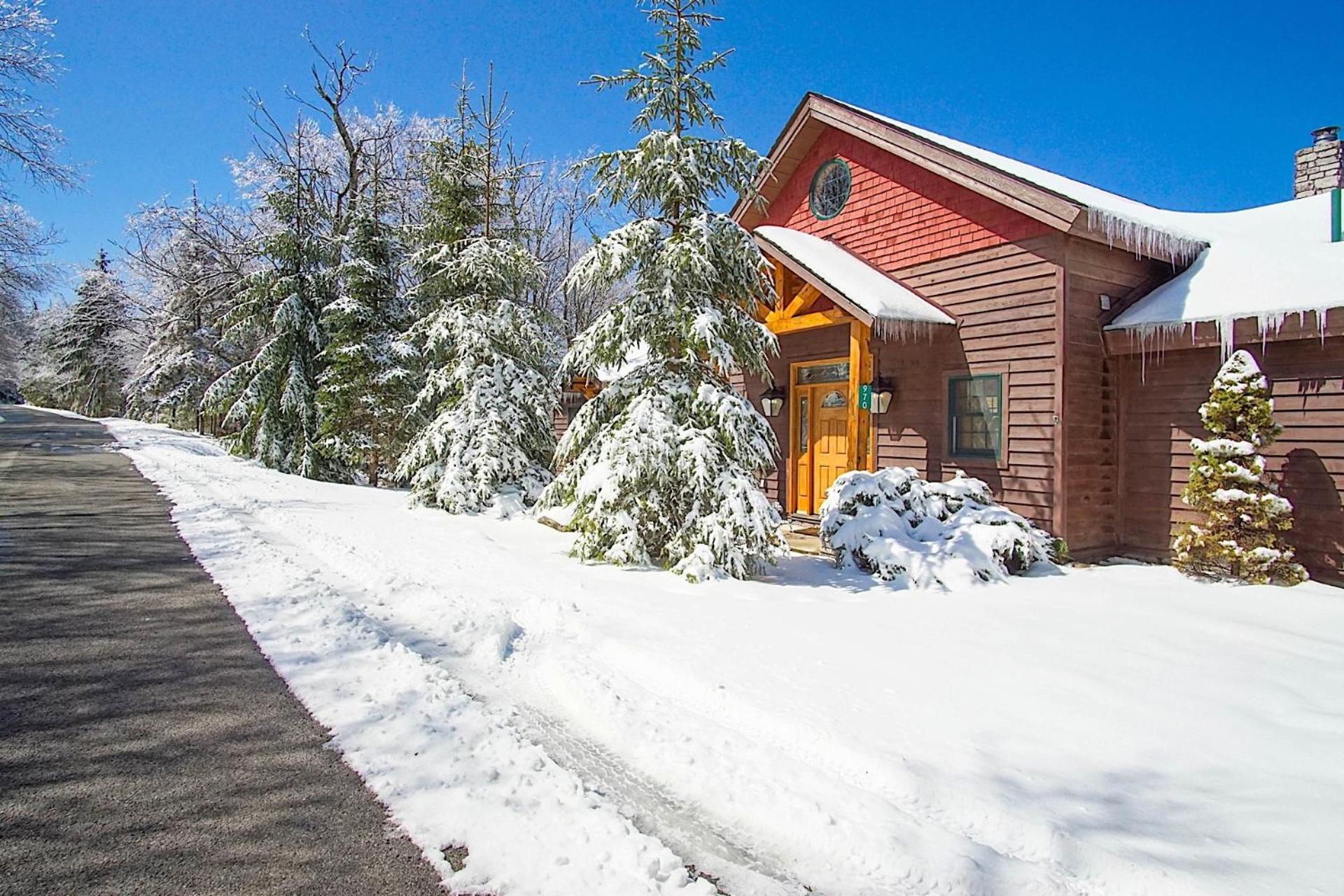 Top property on Snowshoe Mountain North Westridge 32 is as magnificent as its western views!