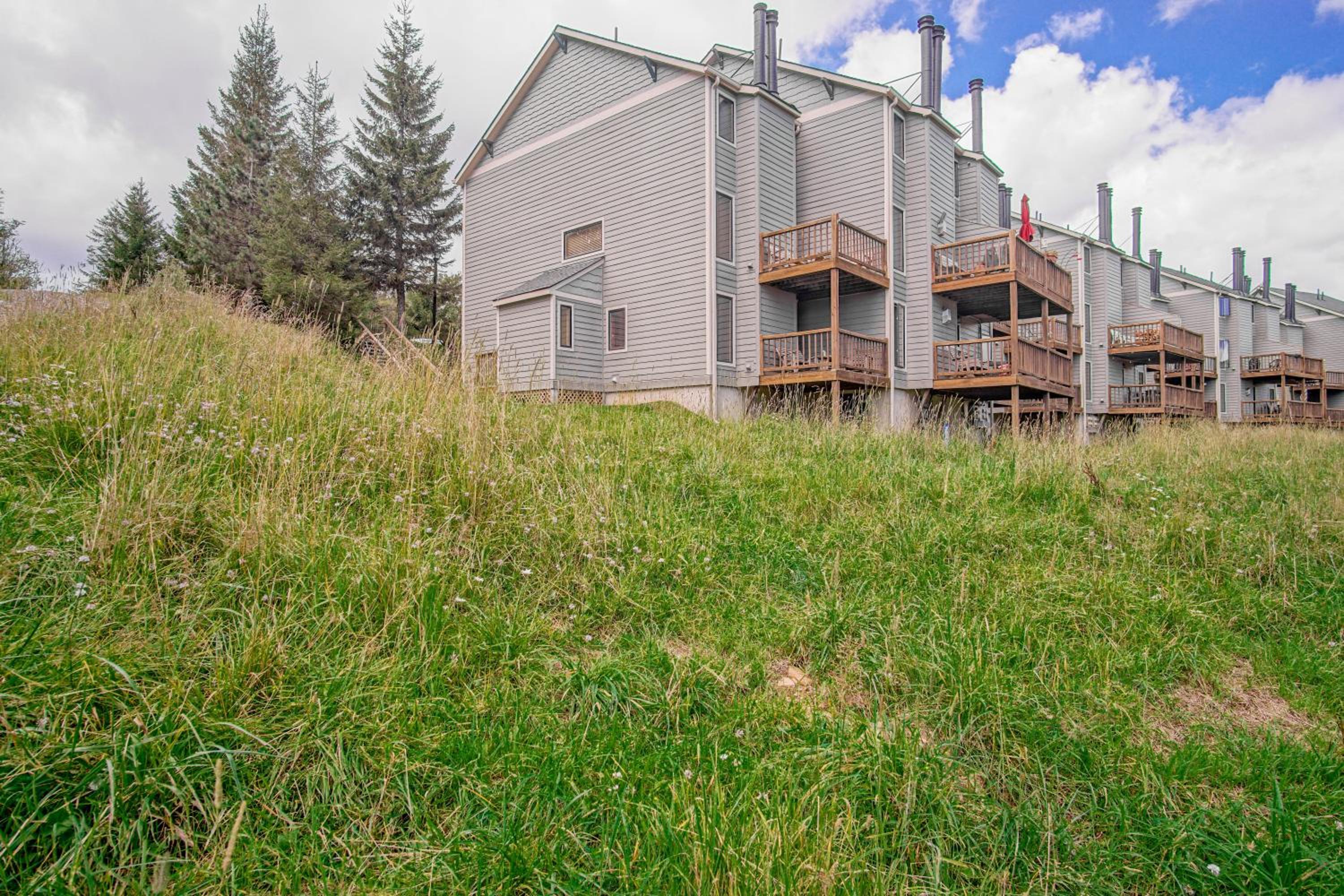Powderidge 1 Hideaway Slope Side