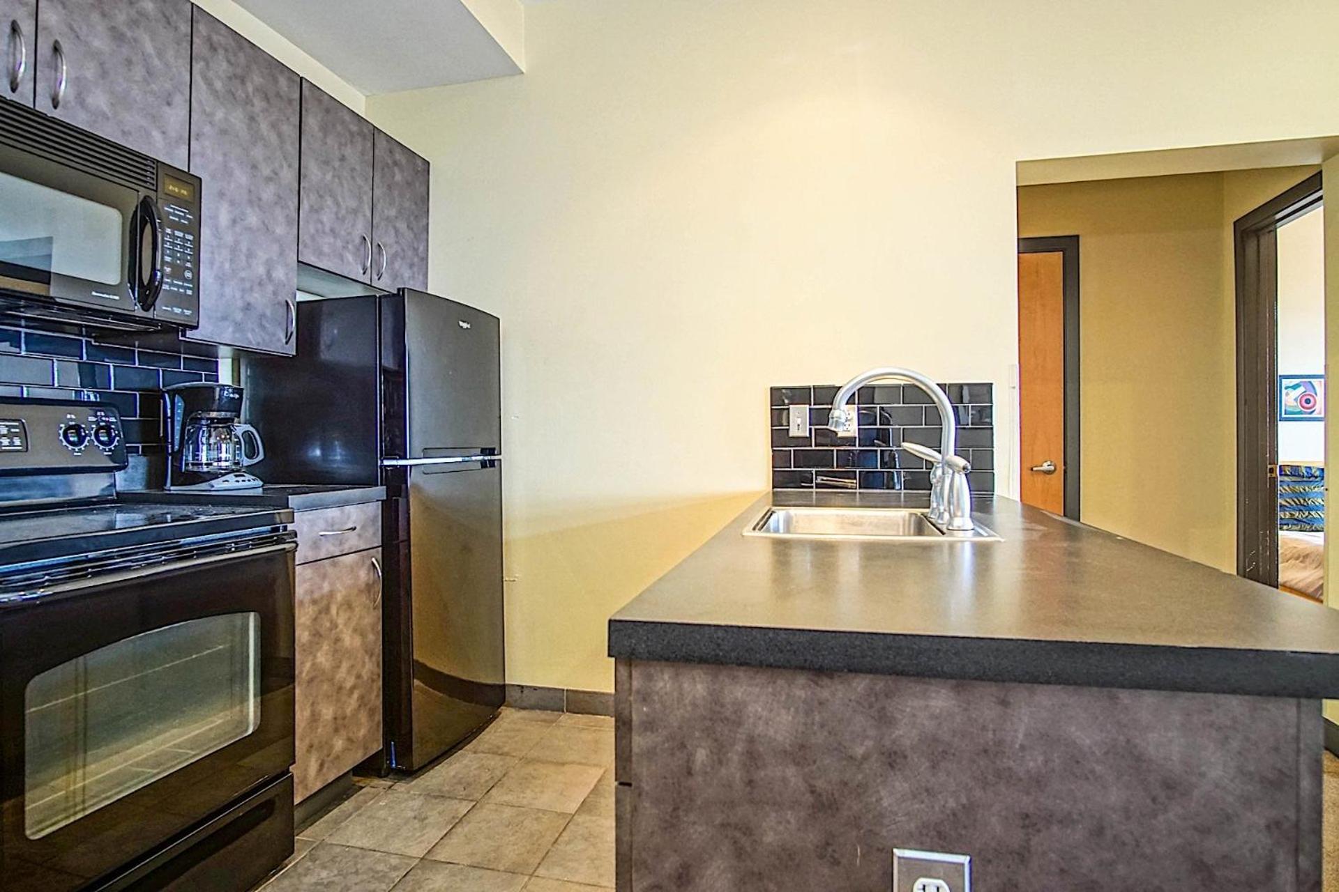 Expedition Station #406: Slope Side, 3 Bed 3 Bath - Perfect for couples or with children