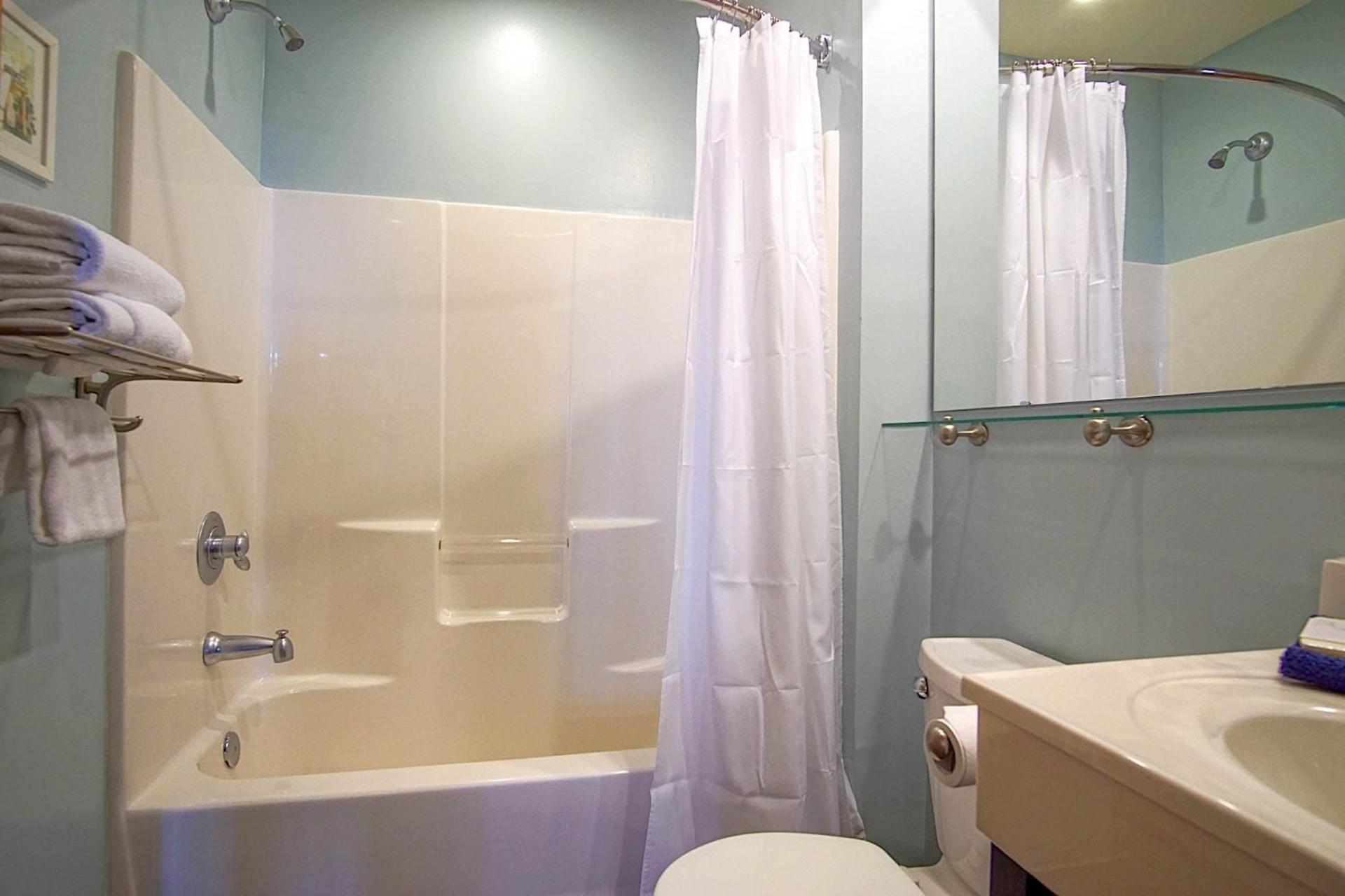 Expedition Station #406: Slope Side, 3 Bed 3 Bath - Perfect for couples or with children