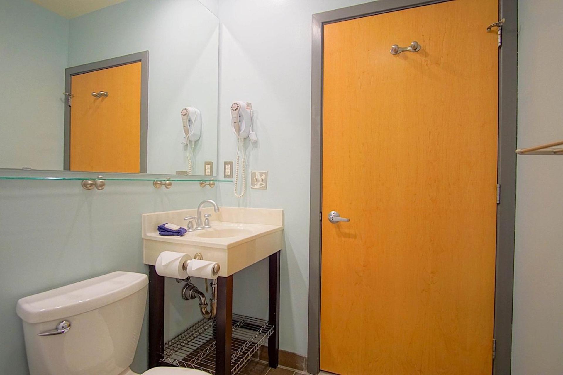 Expedition Station #406: Slope Side, 3 Bed 3 Bath - Perfect for couples or with children