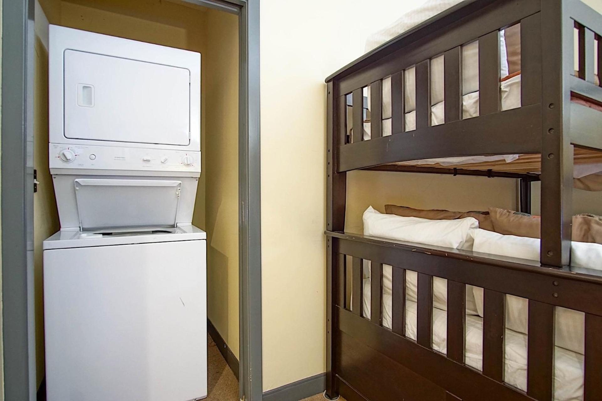 Expedition Station #406: Slope Side, 3 Bed 3 Bath - Perfect for couples or with children