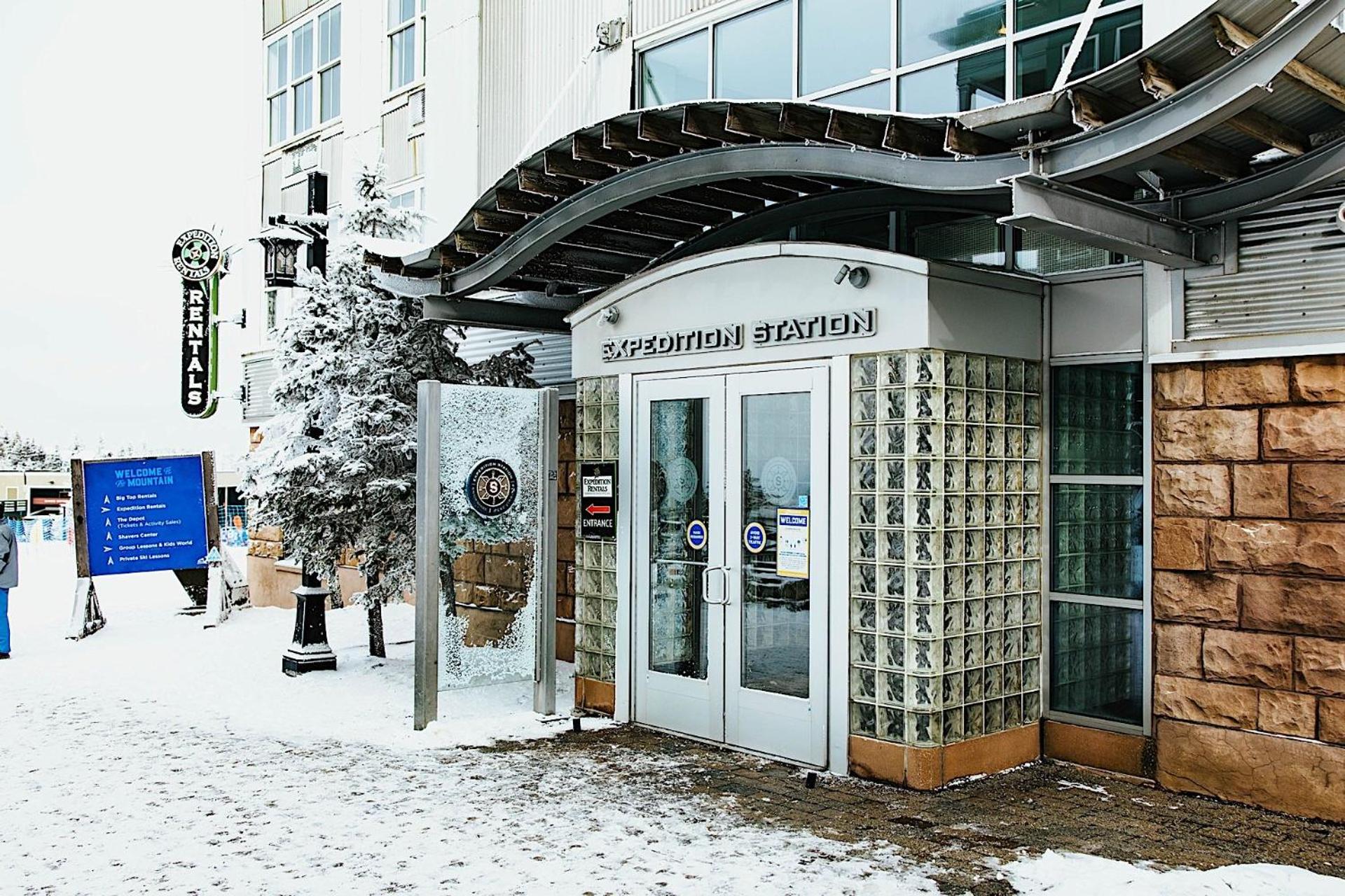 Expedition Station #406: Slope Side, 3 Bed 3 Bath - Perfect for couples or with children