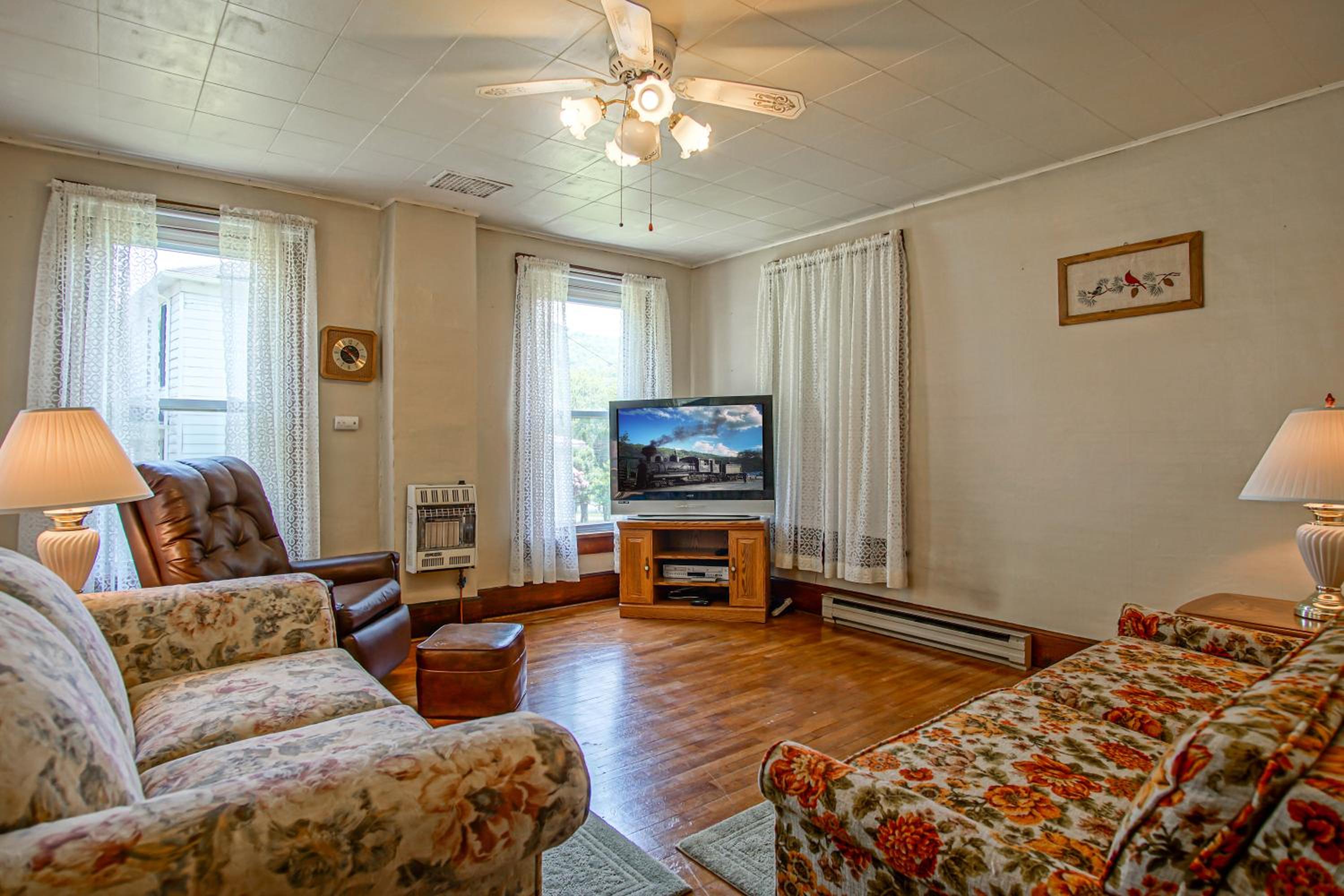 3 Br The Shay Inn Located15 minutes to Snowshoe Mountain