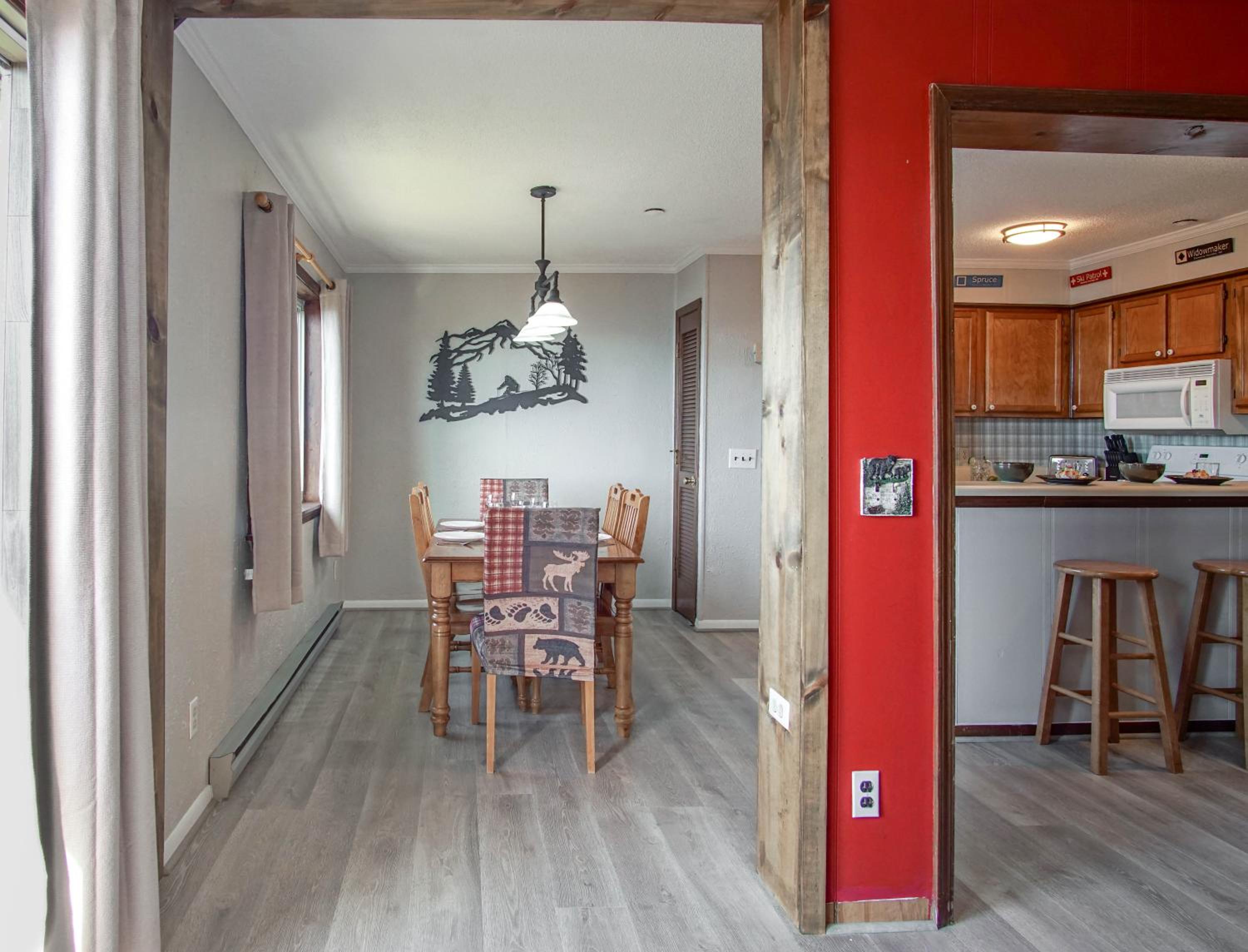 Summit 304B 3 Bedrooms 2 Full Baths