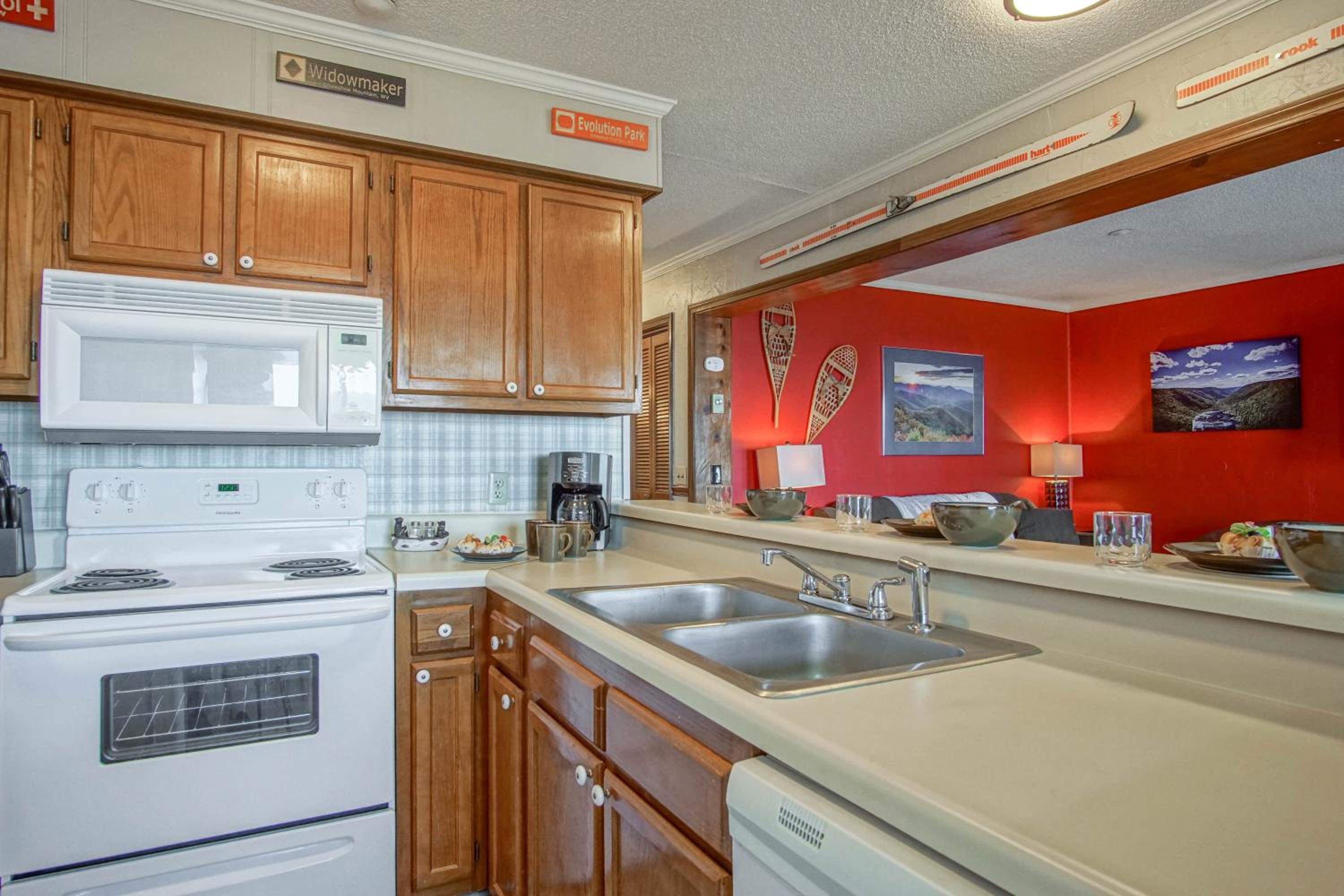 Summit 304B 3 Bedrooms 2 Full Baths