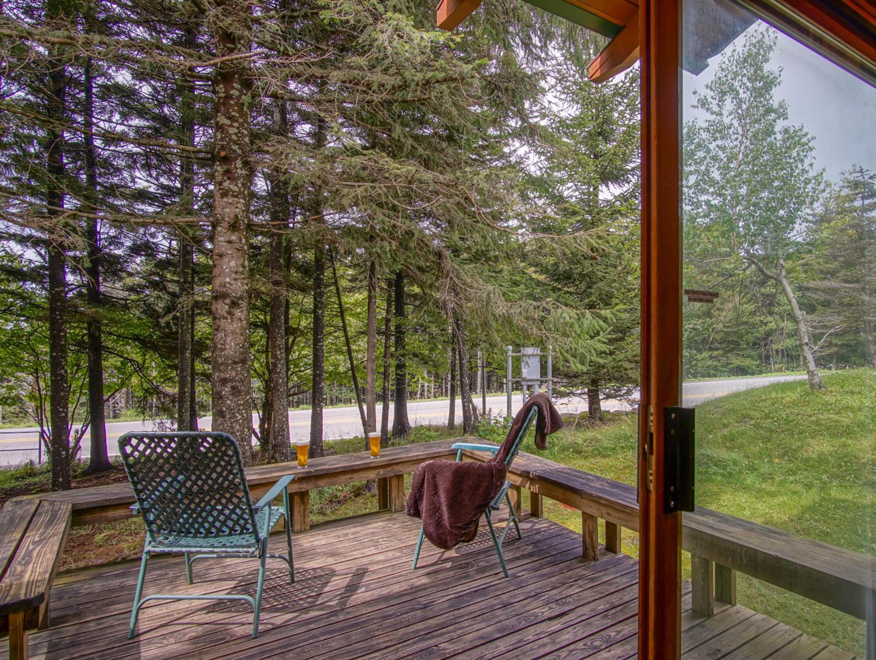 Powder Monkey 4: 2 Bedrooms Plus Sleeping Loft, 2 Full Baths: Slope Side