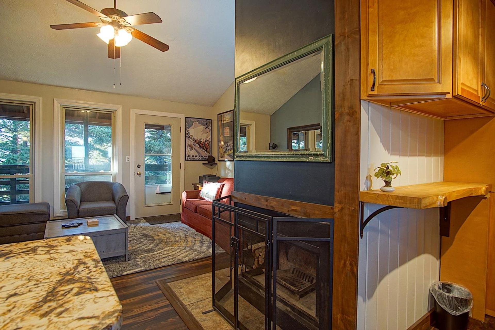 Mountain Crest 35 The Tree House at Snowshoe Superb And Comfy Sleeps 6