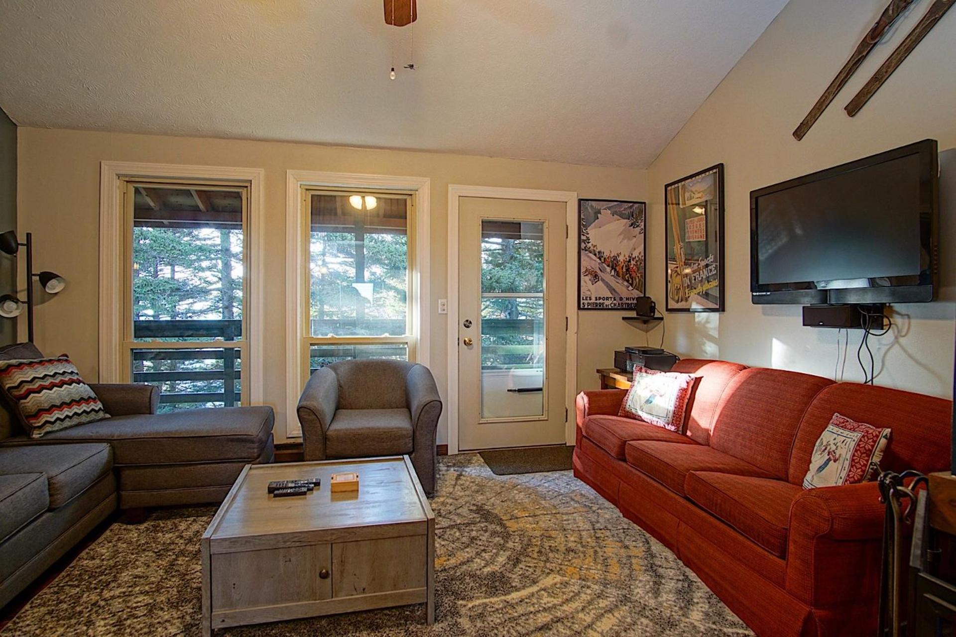 Mountain Crest 35 The Tree House at Snowshoe Superb And Comfy Sleeps 6