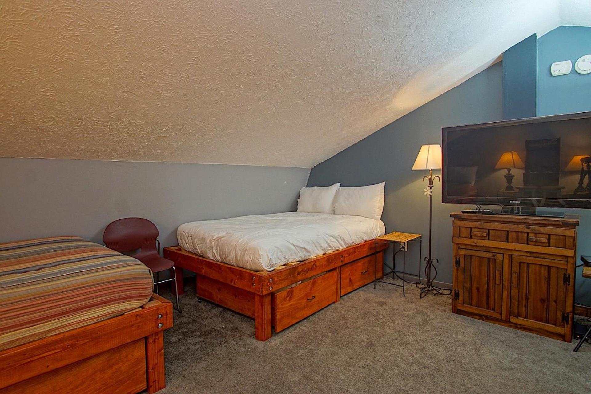 Mountain Crest 35 The Tree House at Snowshoe Superb And Comfy Sleeps 6