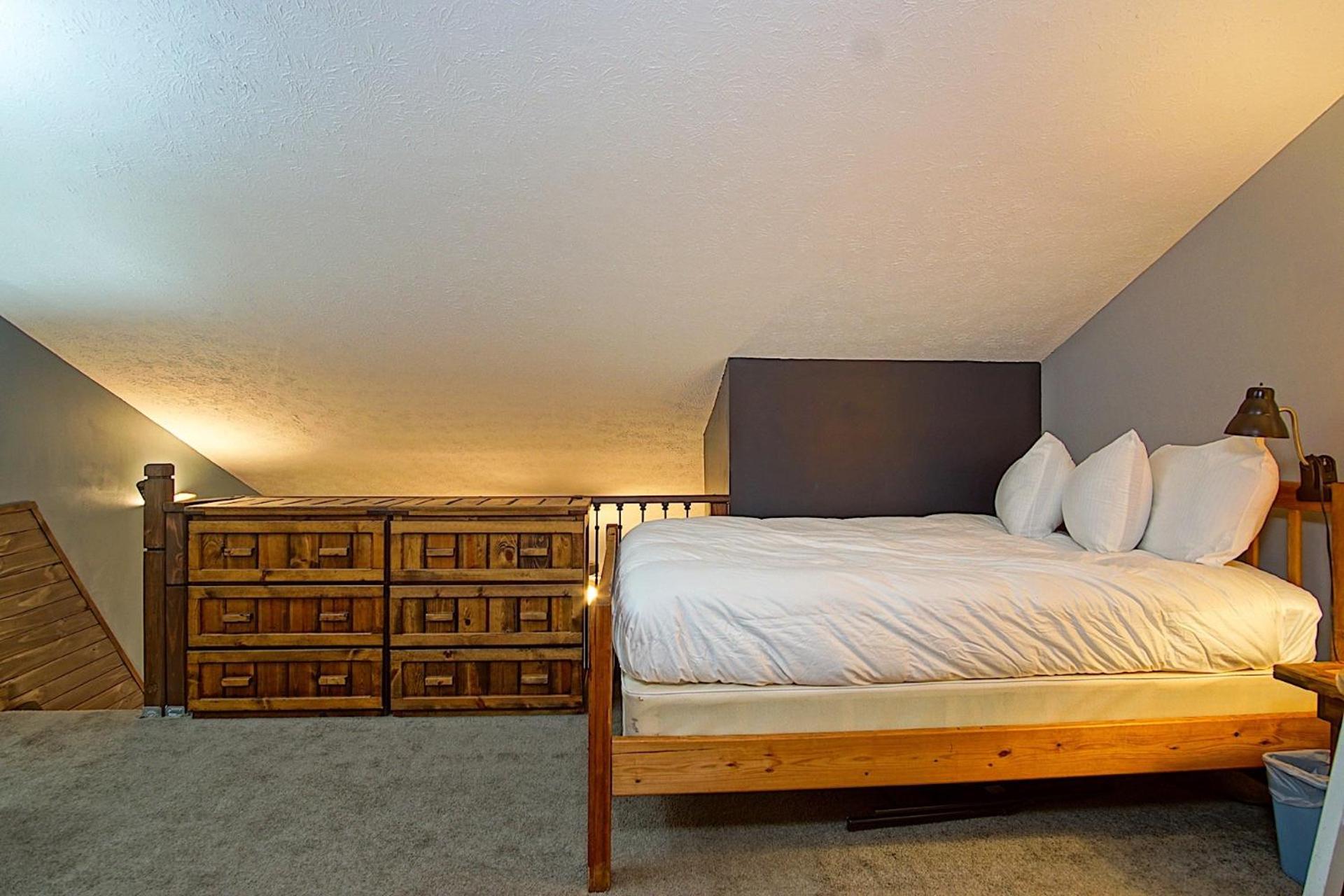 Mountain Crest 35 The Tree House at Snowshoe Superb And Comfy Sleeps 6