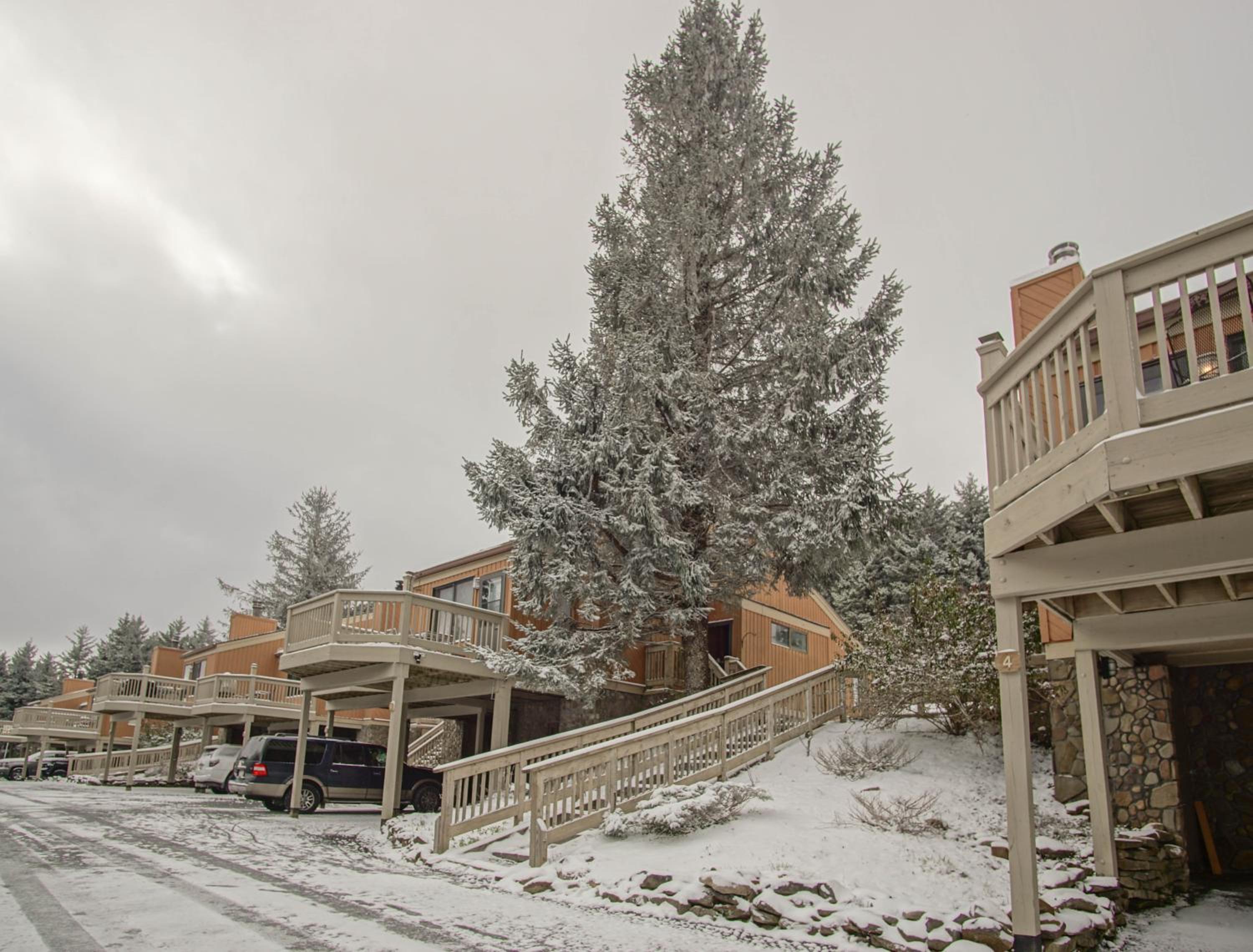 2 Br: Wabasso 5: 2Br, 2 Bath