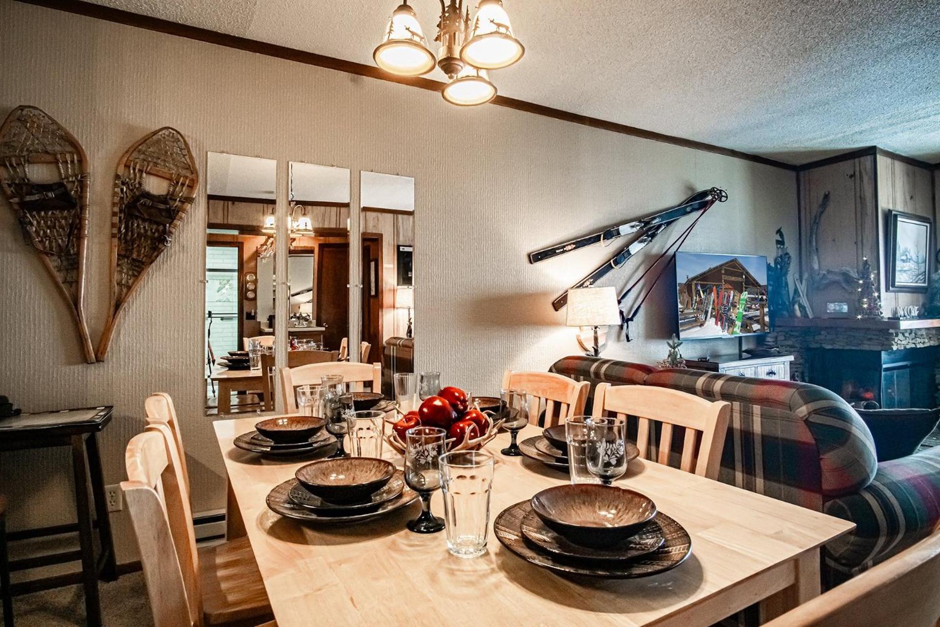 2 Br: SnowCrest 314B: Indoor Hot Tubs Game Room Easy Slope Access