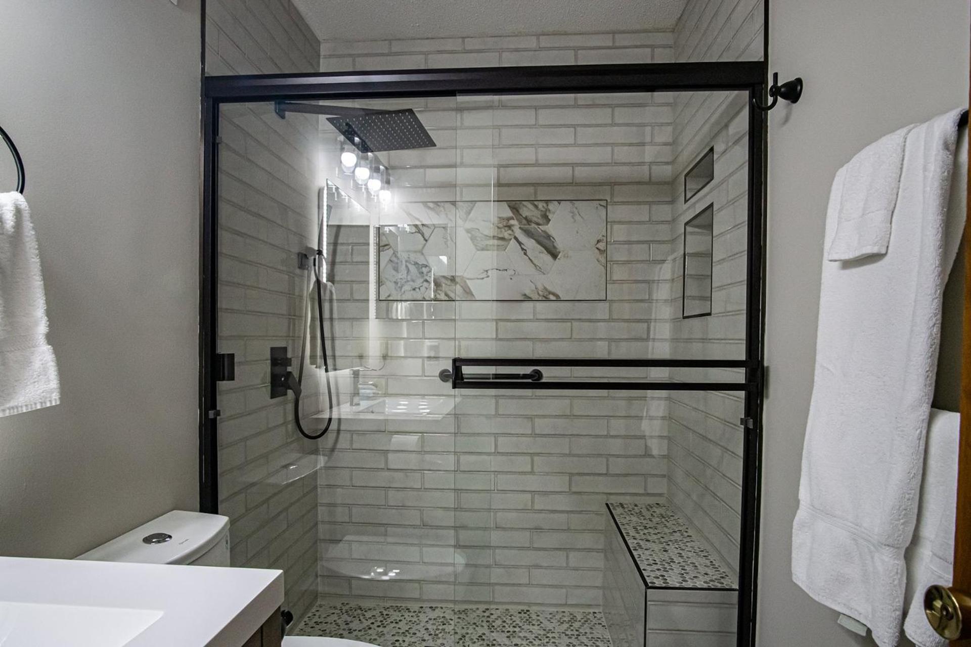 2 Br: SnowCrest 314B: Indoor Hot Tubs Game Room Easy Slope Access