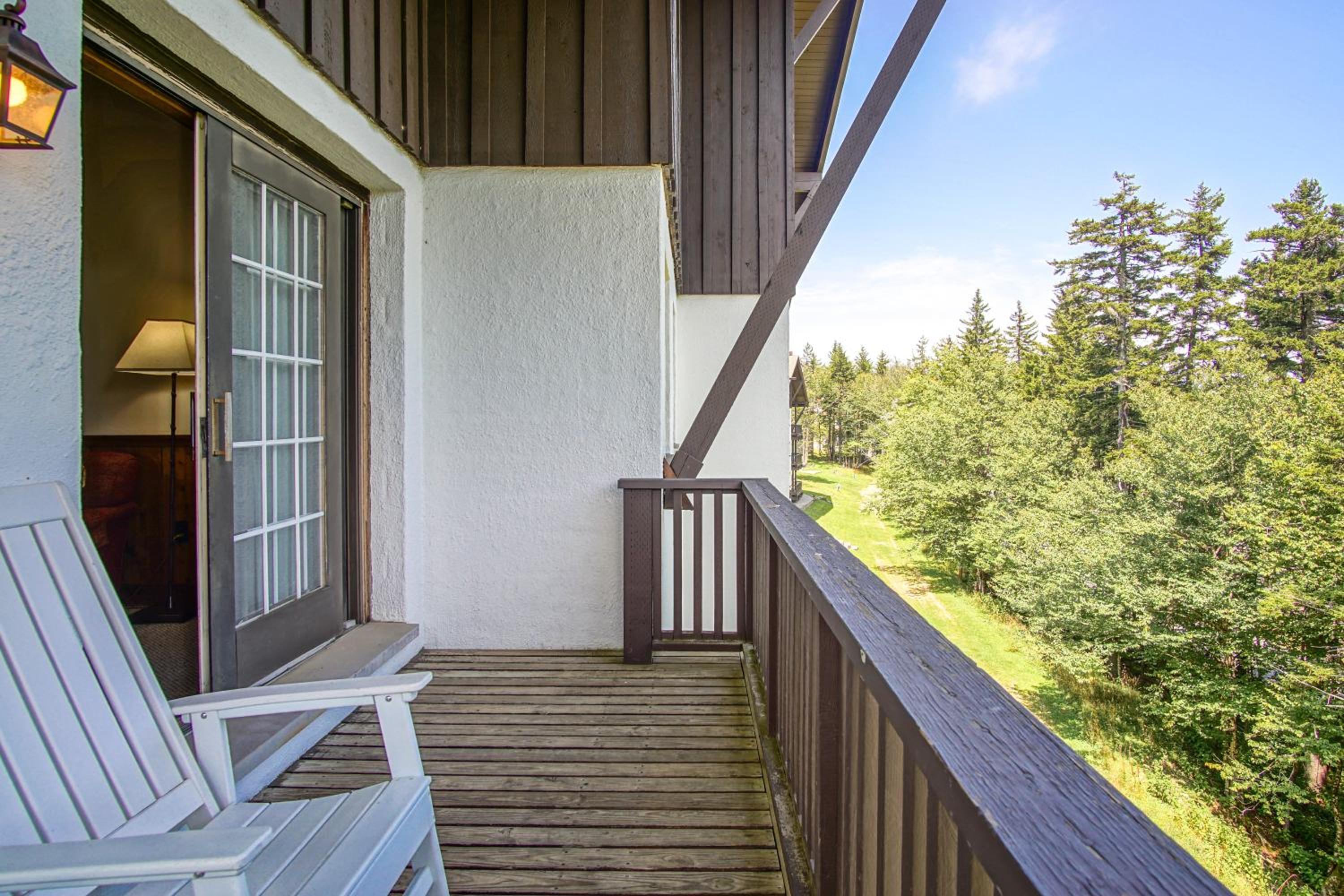 Whistlepunk 13 Spacious 4 Br Condo Slope Side