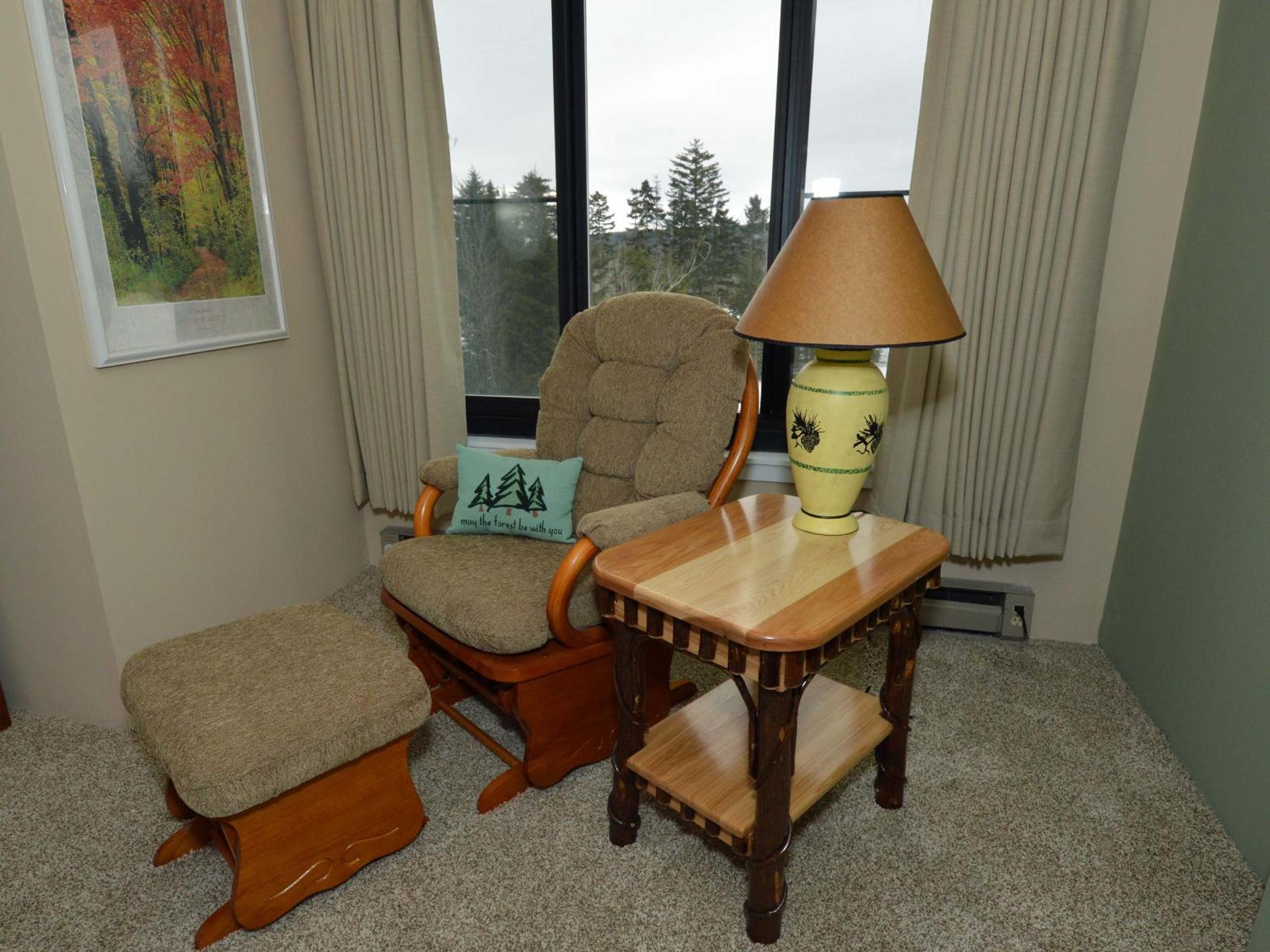 Silvercreek #1215: 2 bedroom, 2 bath Newest, nicest rental in kid friendly Silver Creek
