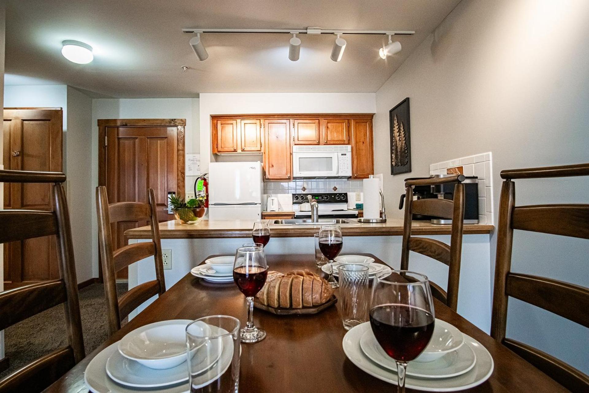 Rimfire 322-323: Combined 2 one bedroom units, Slopeside