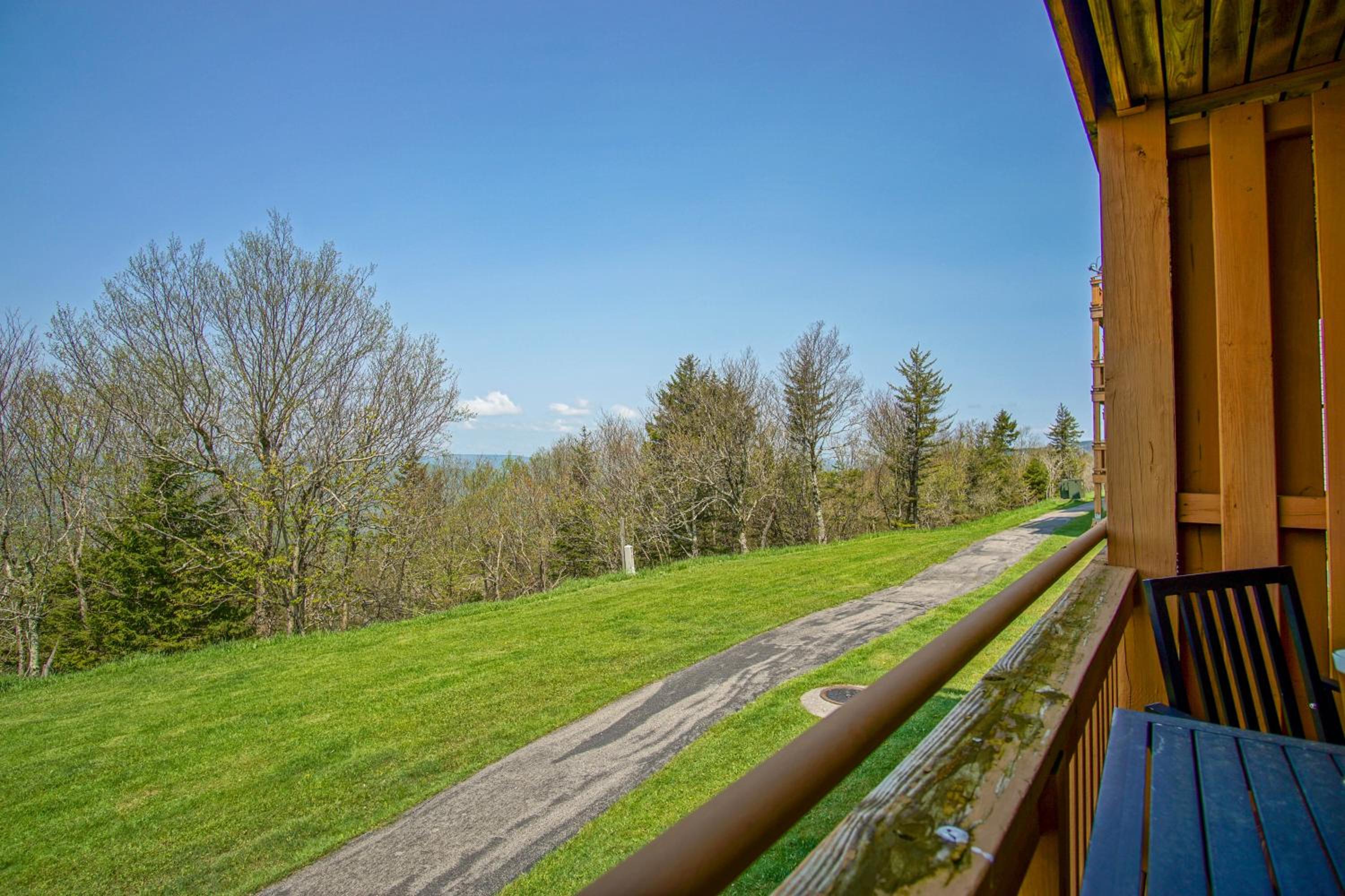 Summit 107B 3Br Condo