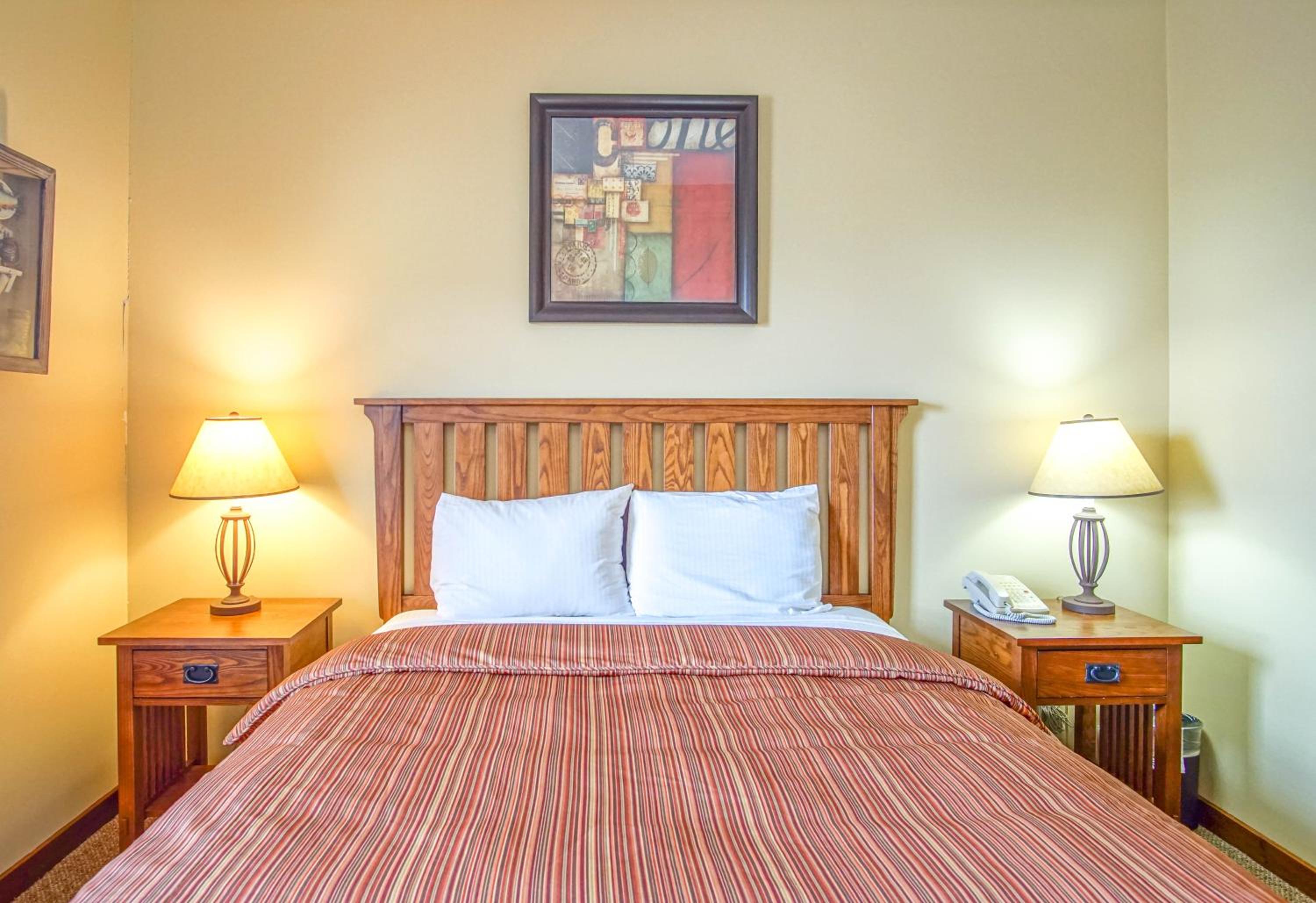 2 Br: Soaring Eagle #411: Luxury Lodging Great Amenities Slope Side!