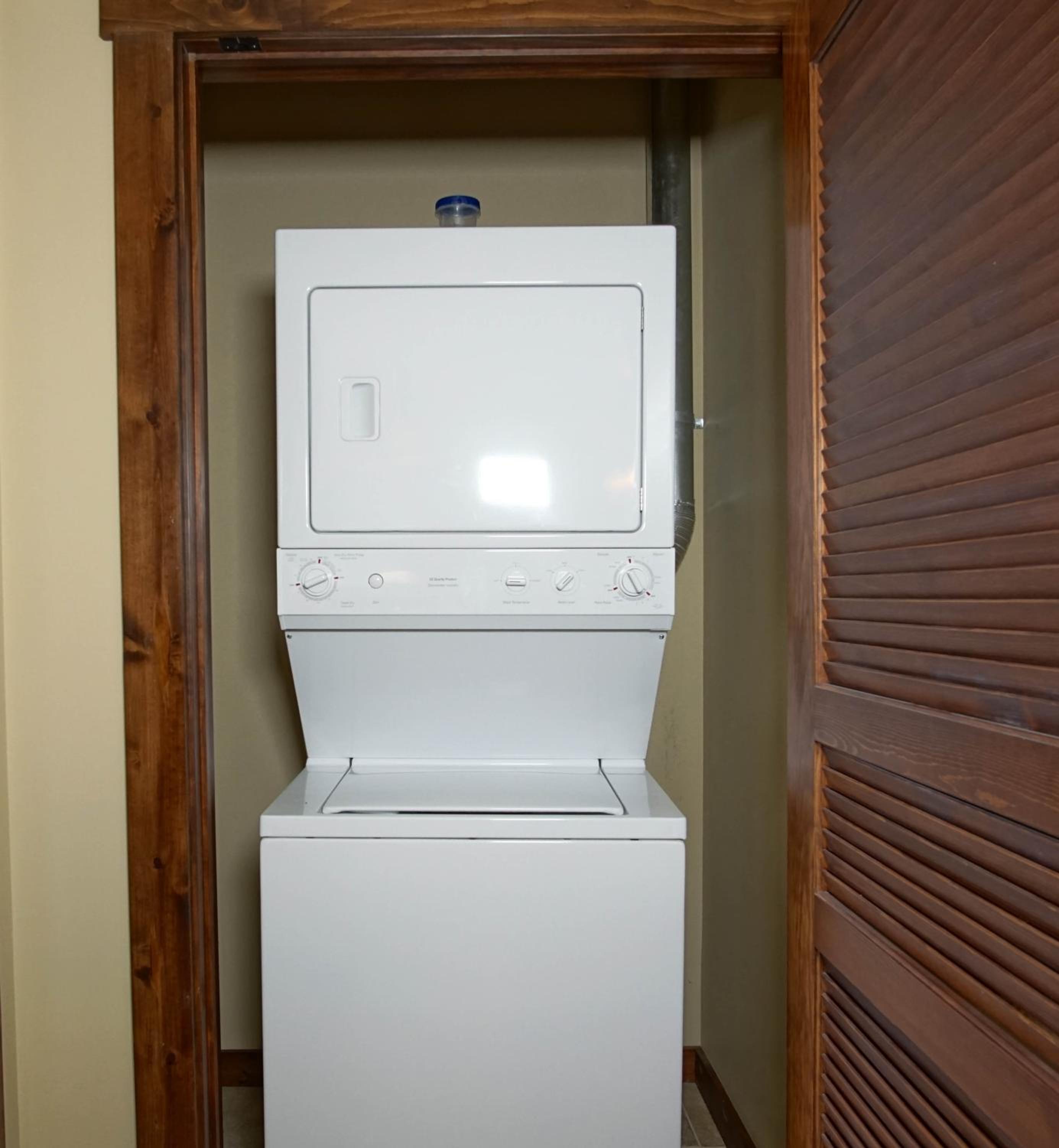 2 Br: Soaring Eagle #411: Luxury Lodging Great Amenities Slope Side!