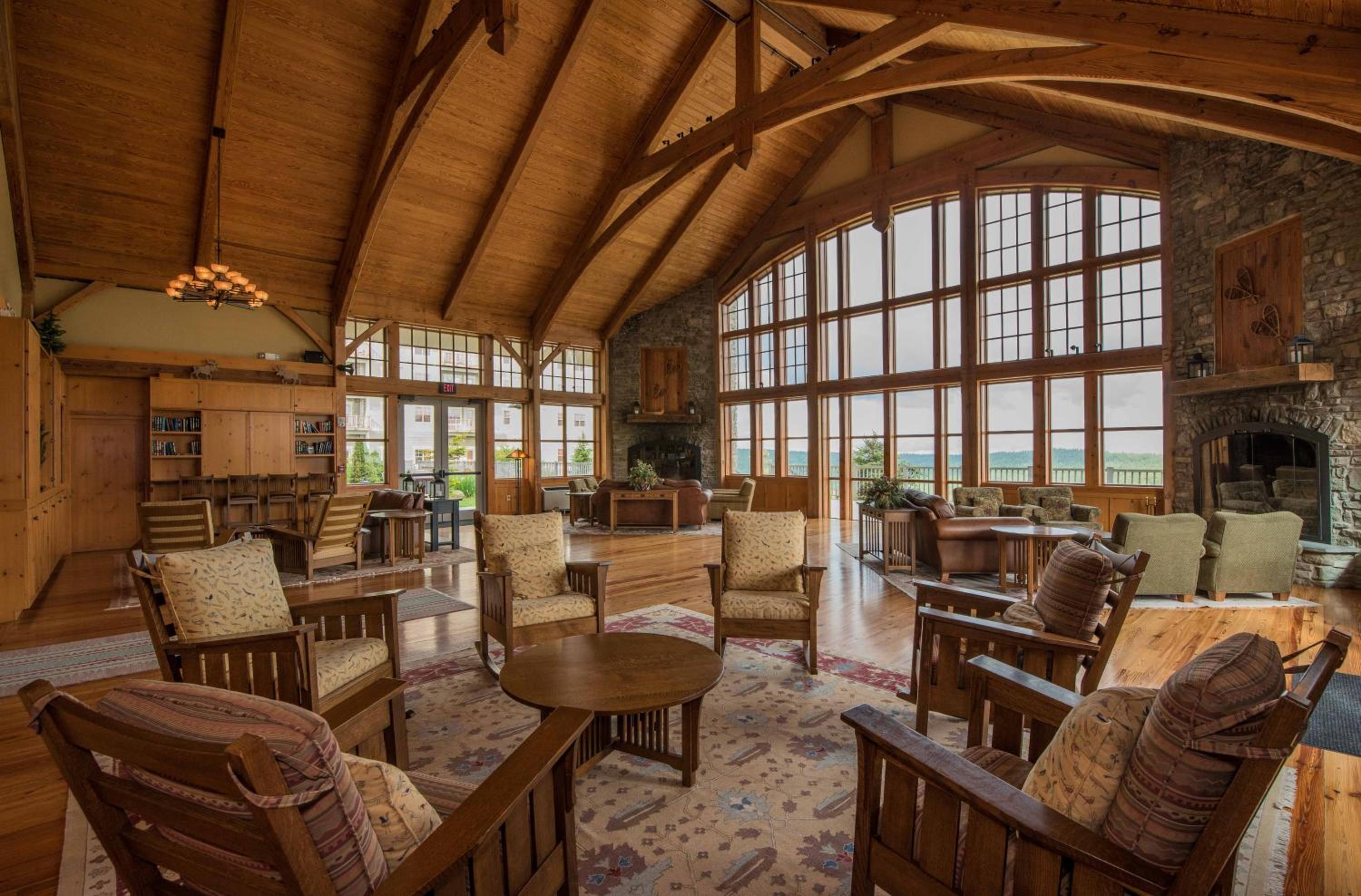 2 Br: Soaring Eagle #411: Luxury Lodging Great Amenities Slope Side!