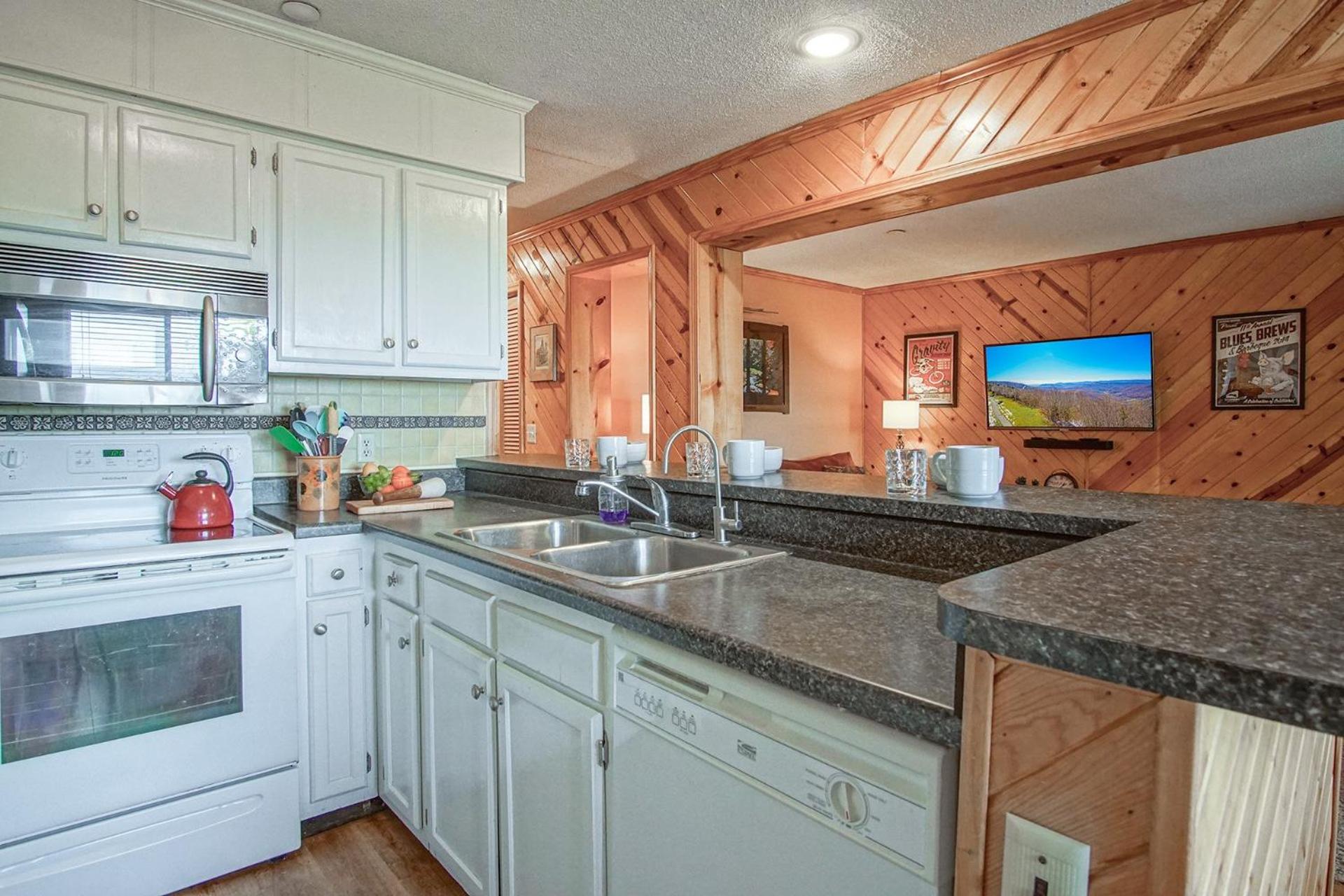 Summit 106C 3Br: Condo