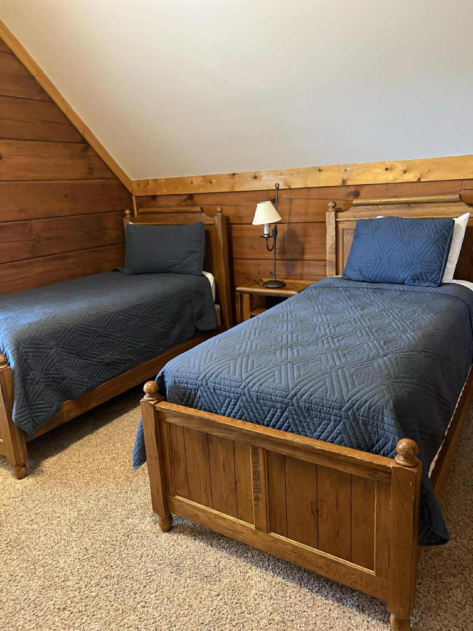 4 BR: Timbers #1 Stand alone Cabin