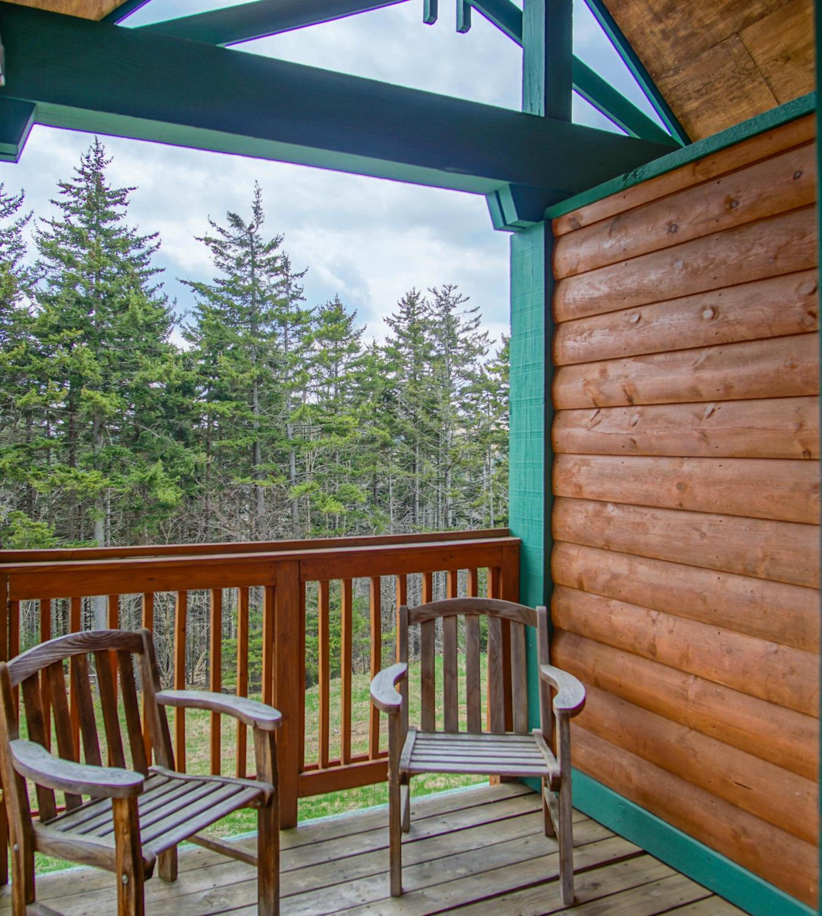 Camp 4 24: Slope Side, Cozy 2 BR with Shuttle Service
