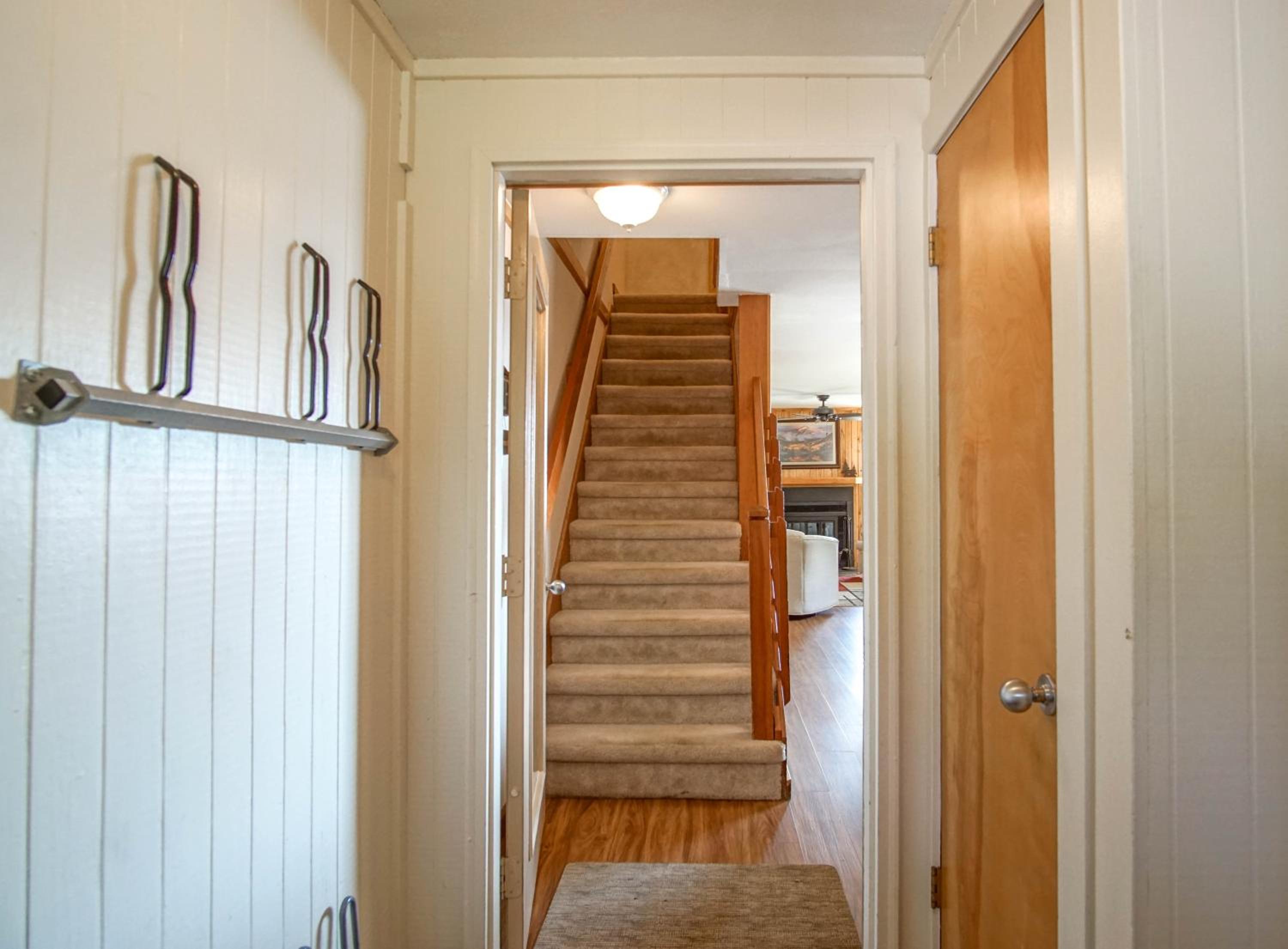 Powderidge 4 -Slope Side, Spacious 2 Br Condo